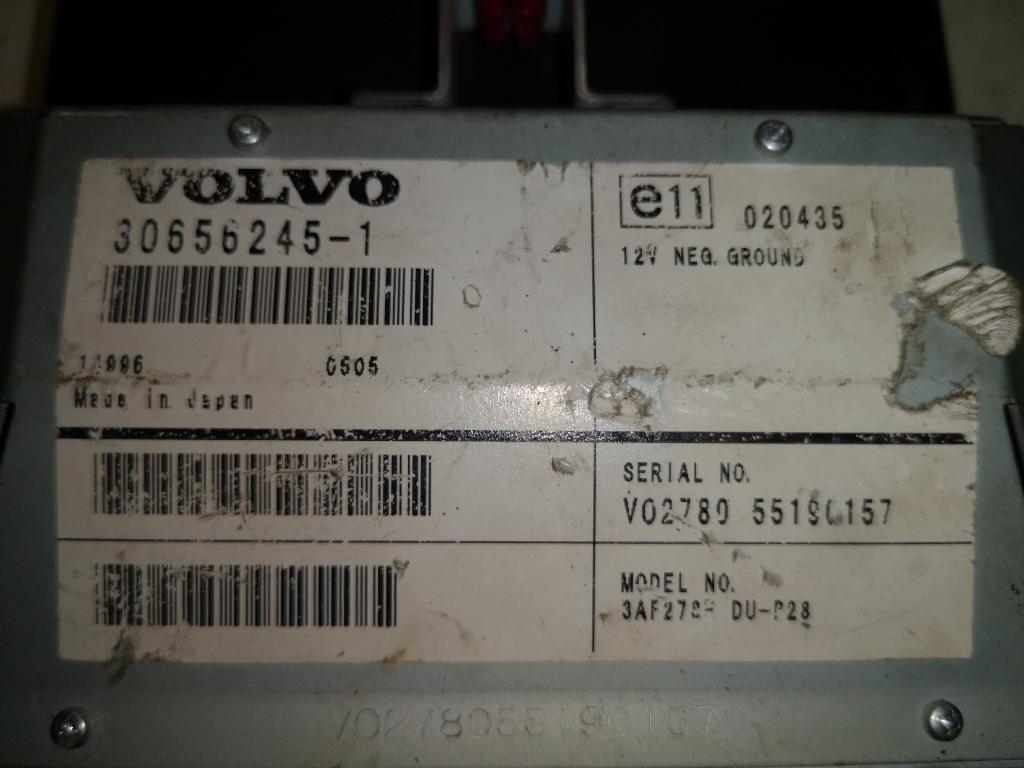 VOLVO XC90 1 generation (2002-2014) Navigation Display 306562451 23183884
