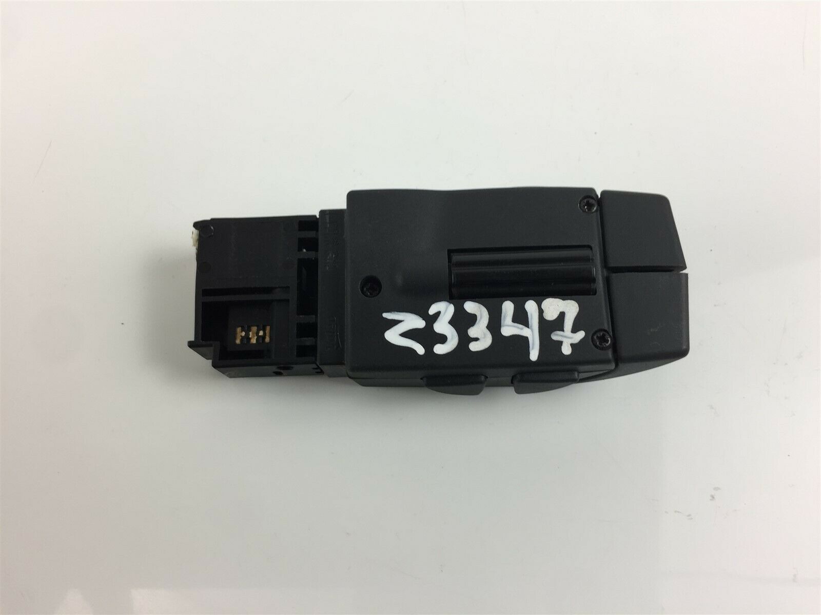 RENAULT Logan 2 generation (2013-2023) Indicator Wiper Stalk Switch 255522448R 23443236