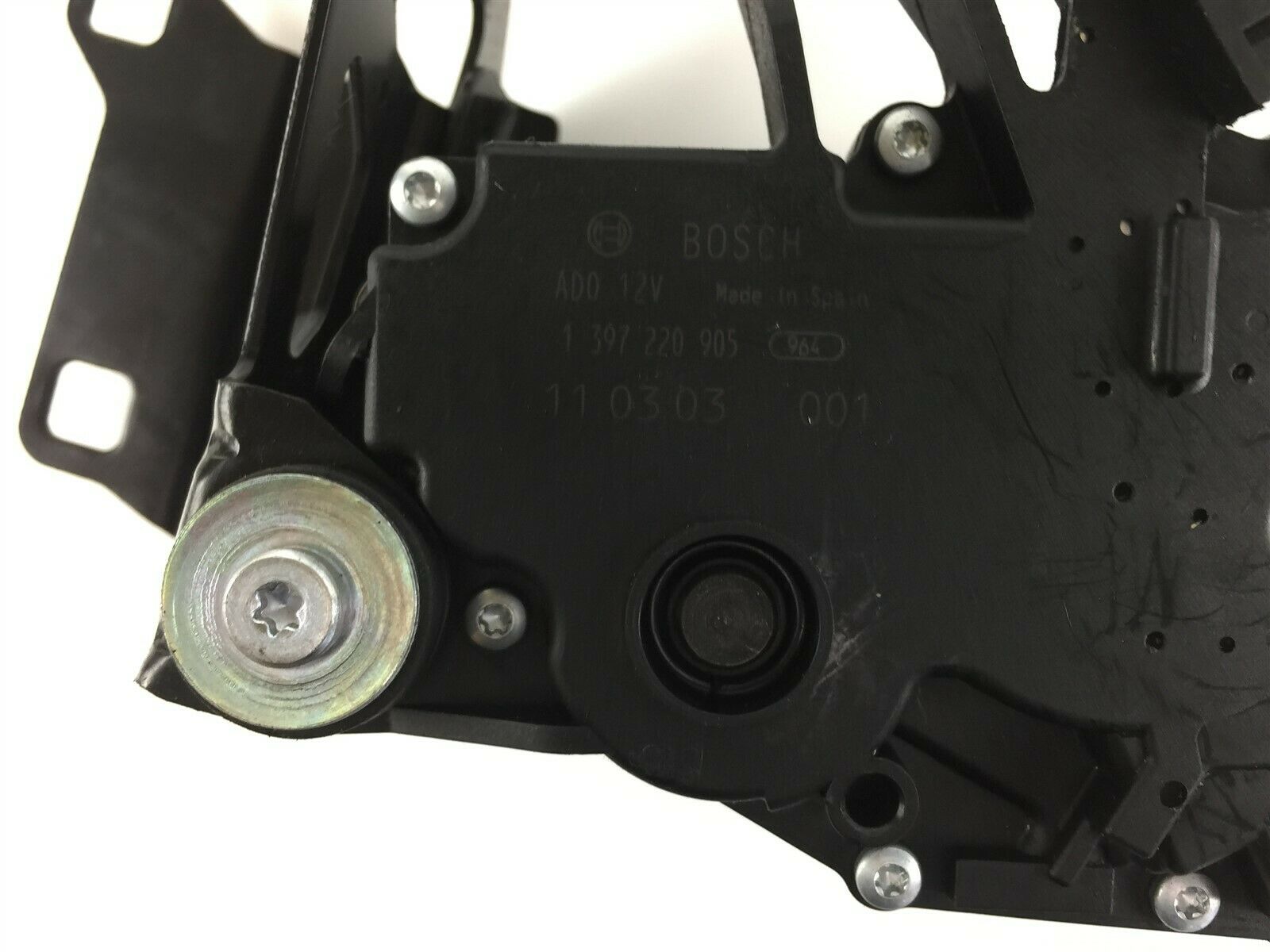 BMW 3 Series E90/E91/E92/E93 (2004-2013) Wiper motor 1397220905 23443667