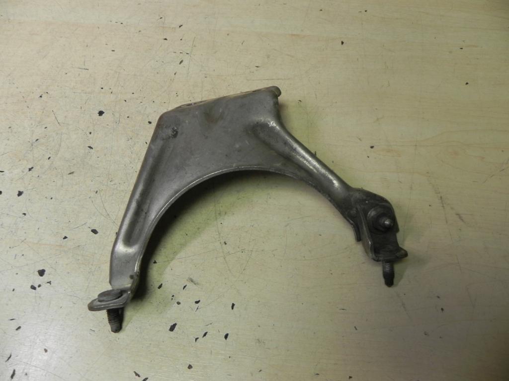 AUDI A3 8V (2012-2020) Exhaust Hanger Bracket 5Q0253461B 23184431