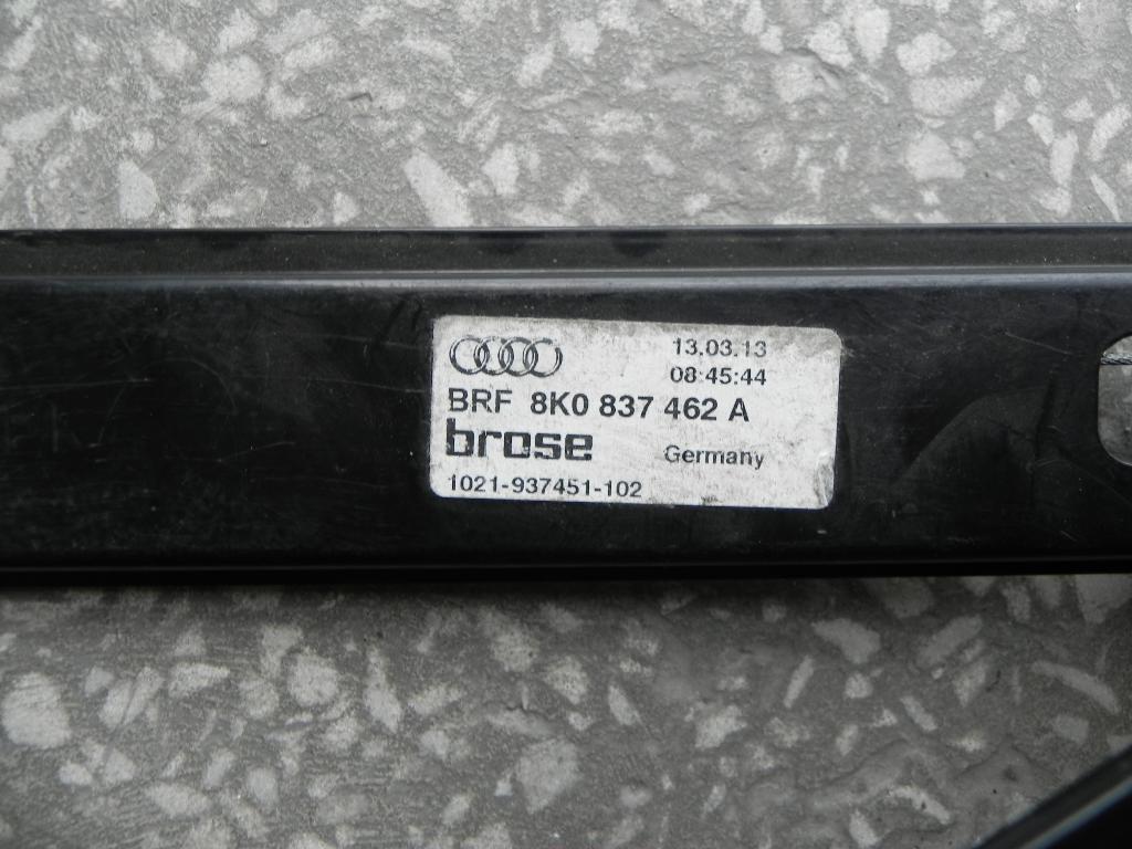 AUDI A4 B8/8K (2011-2016) Priekinių dešinių durų stiklo pakelėjas 8K0837462A 23147001