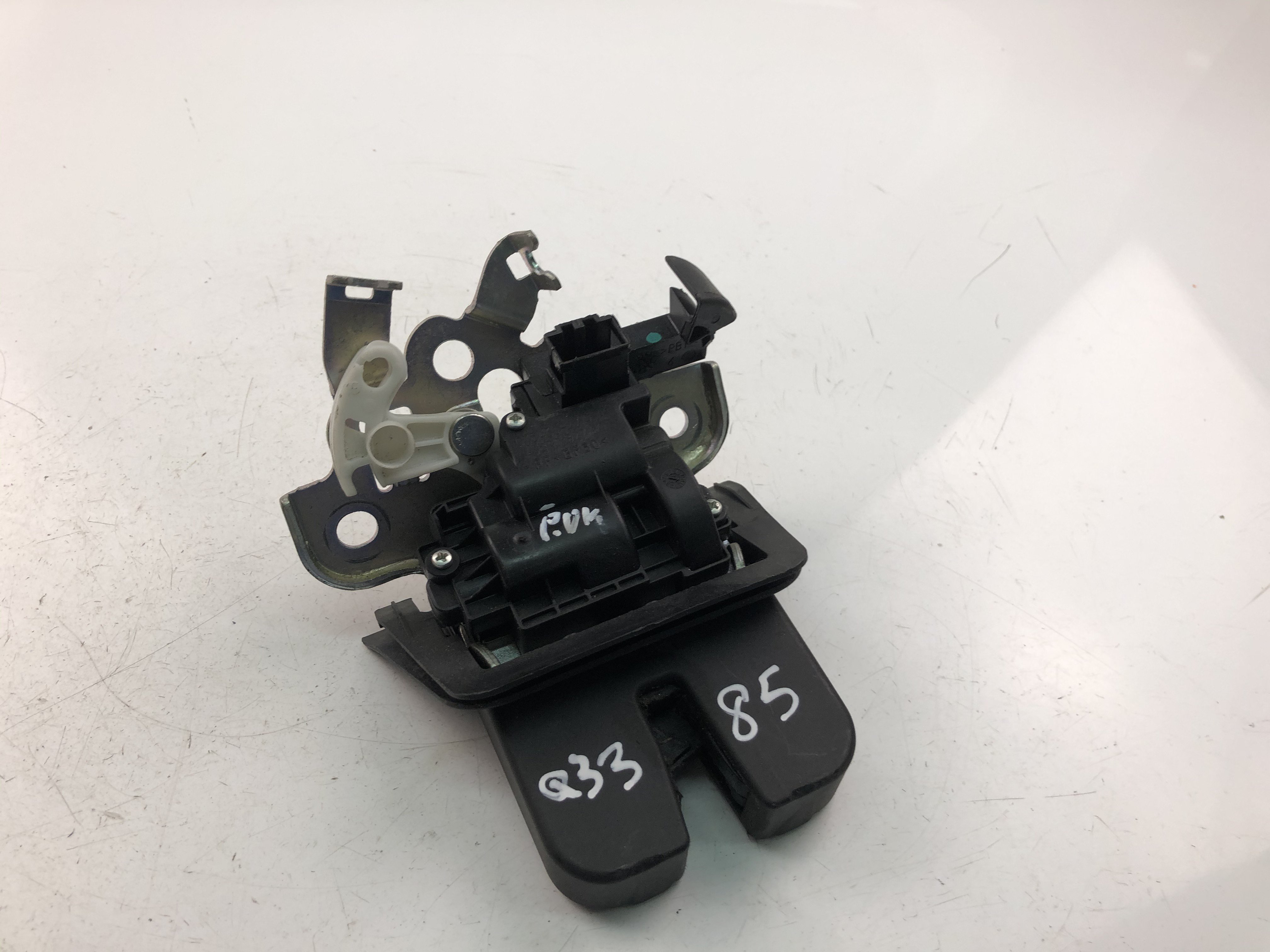 AUDI A1 8X (2010-2020) Tailgate Boot Lock 8R0827505 23456516