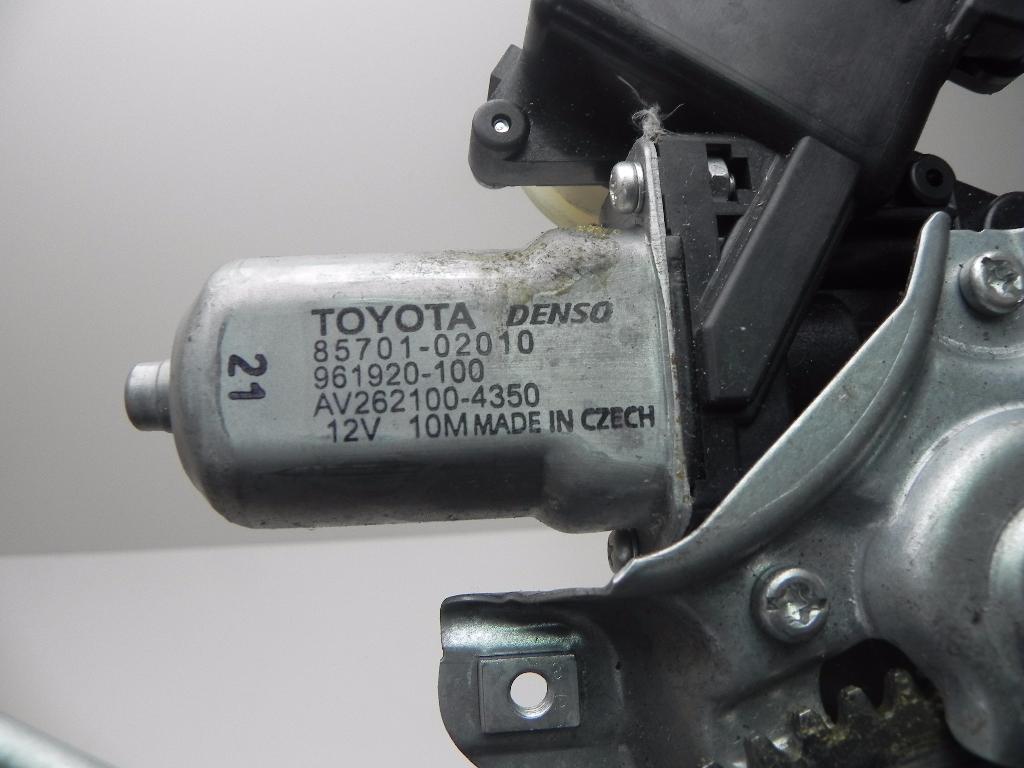 TOYOTA Avensis T27 Jobb hátsó ajtó ablakemelője 8570102010, 961920100, AV2621004350 23530483