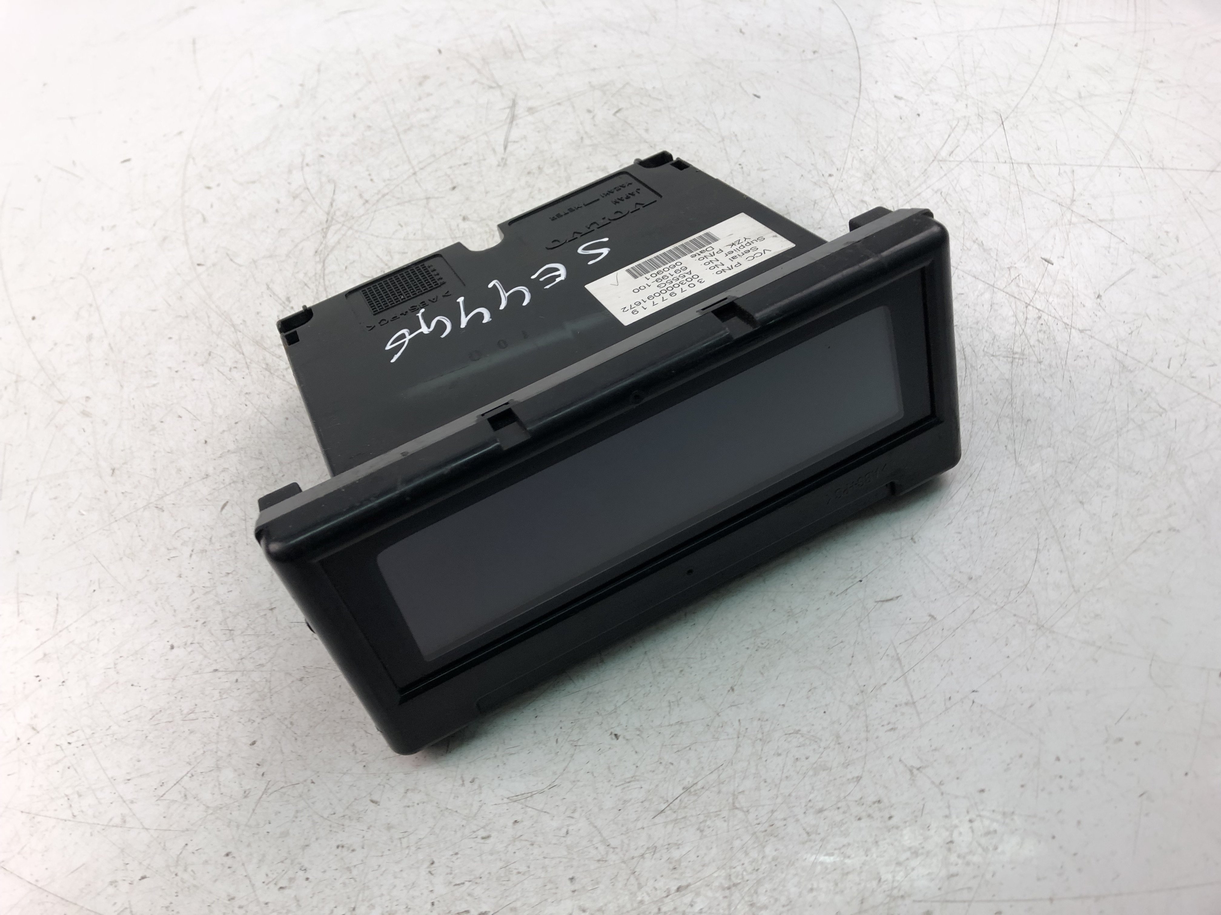 VOLVO V50 1 generation (2003-2012) Navigation Display 30797719 23473460