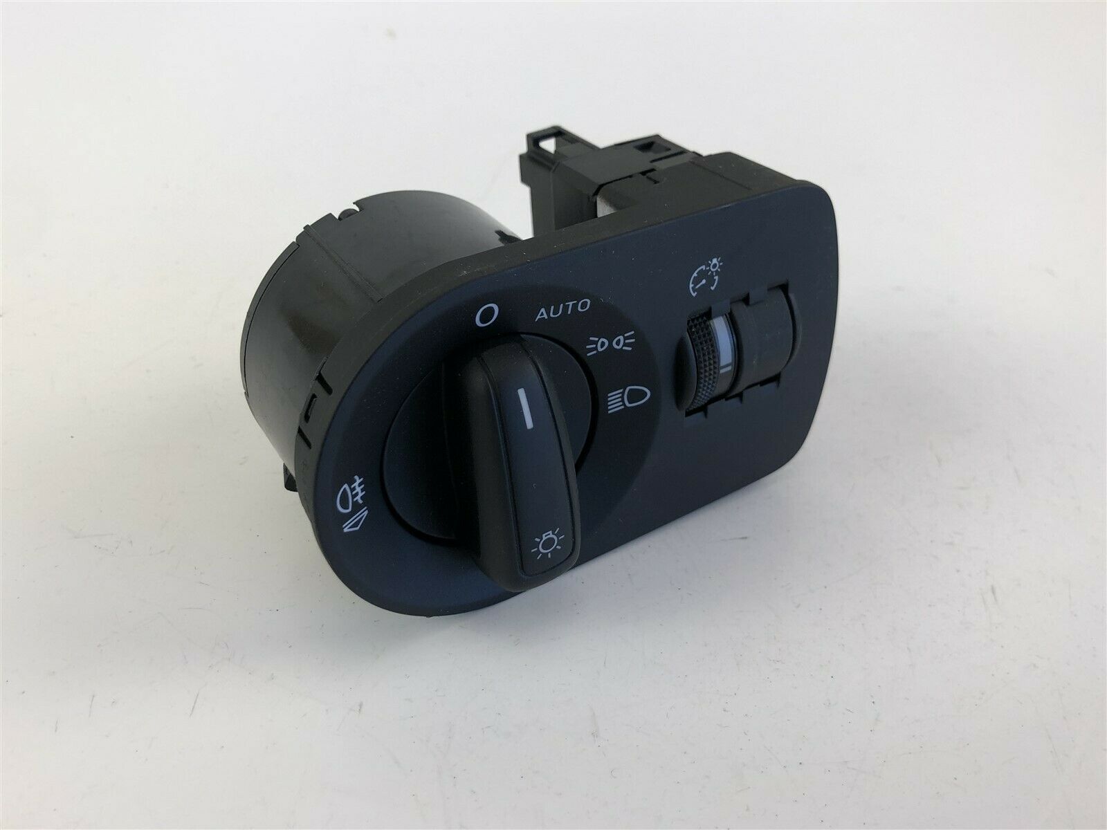 AUDI A1 8X (2010-2020) Headlight Switch Control Unit 8X1941531AJ 23441587