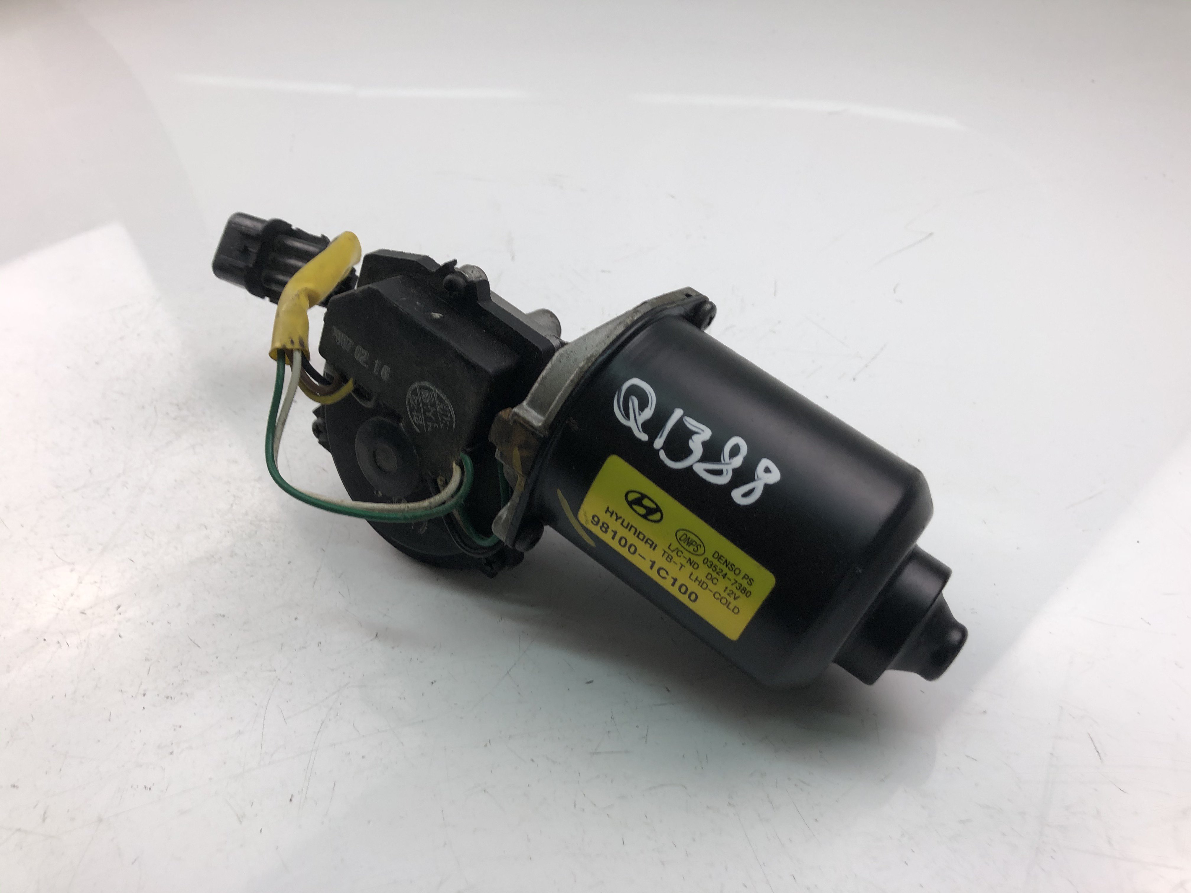 HYUNDAI Getz 1 generation (2002-2011) Wiper motor 981001C100 23456145