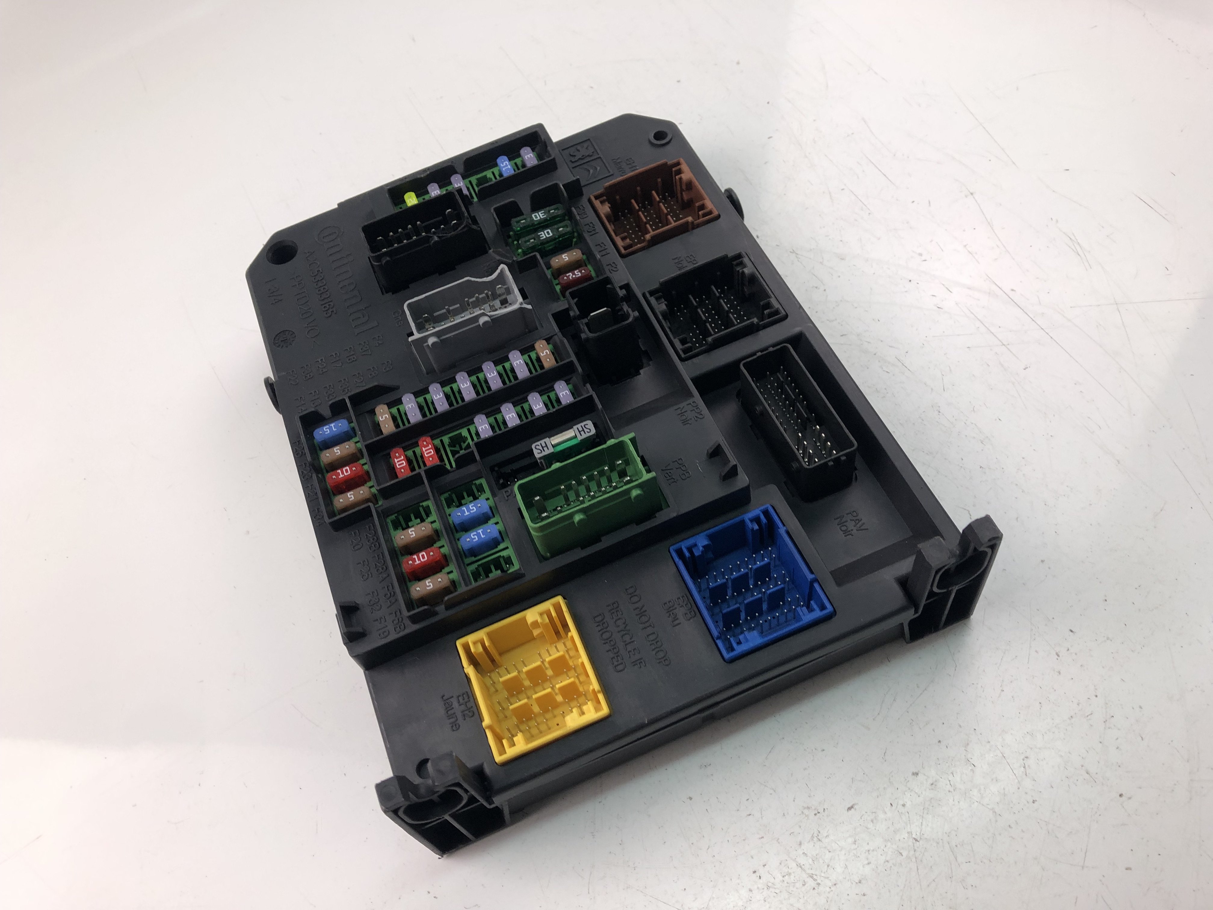 CITROËN C4 2 generation (2010-2024) Fuse box 9665547480, S180121003E 23461696