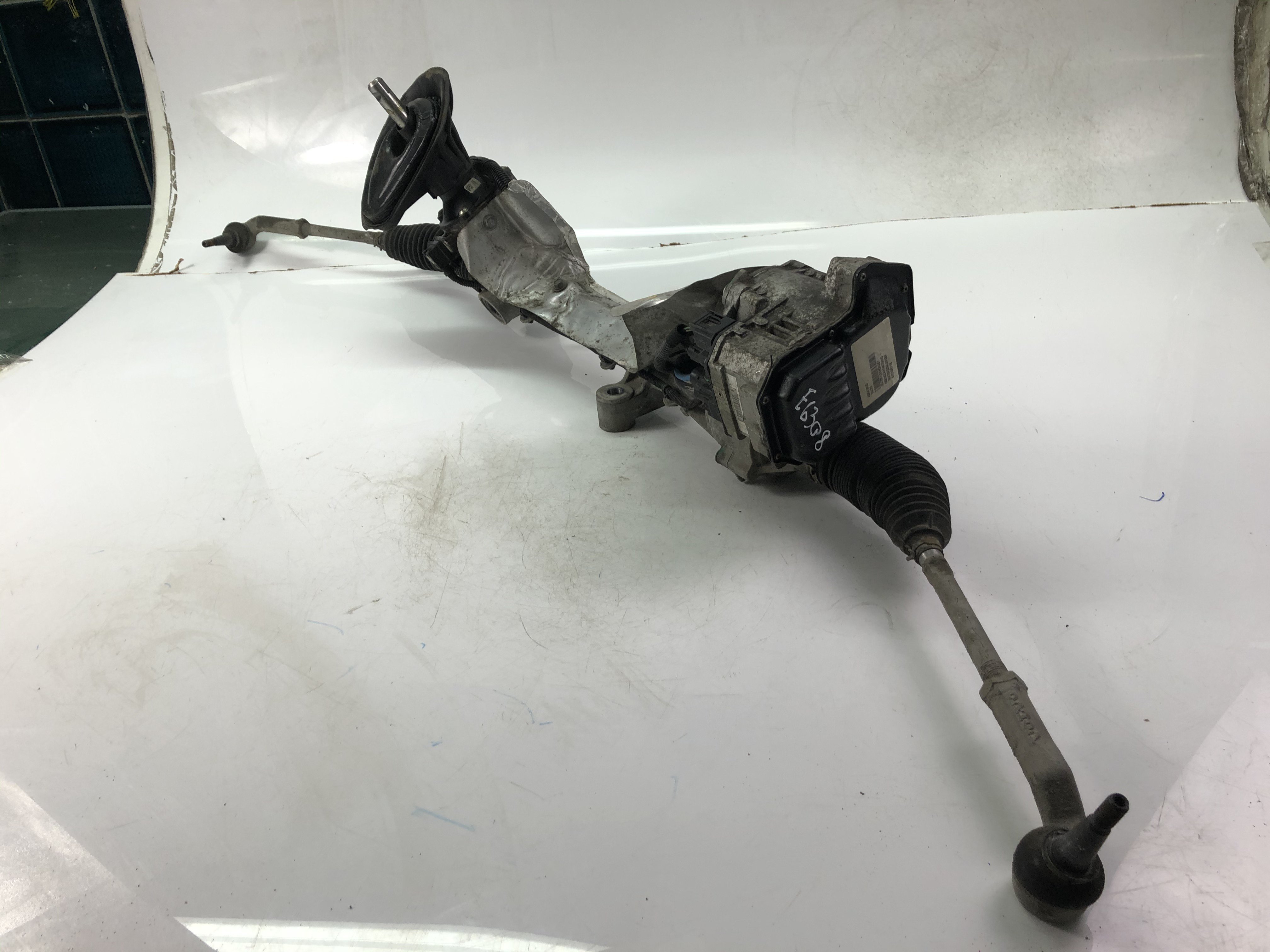 VOLVO V40 2 generation (2012-2020) Steering Rack 36003078 23449709