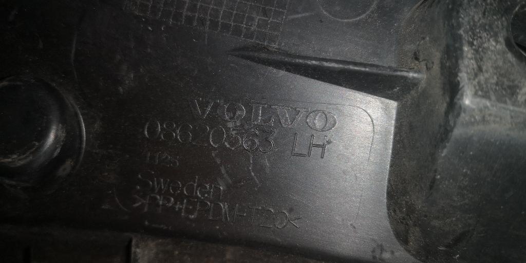 VOLVO XC90 1 generation (2002-2014) 08620563 23189115