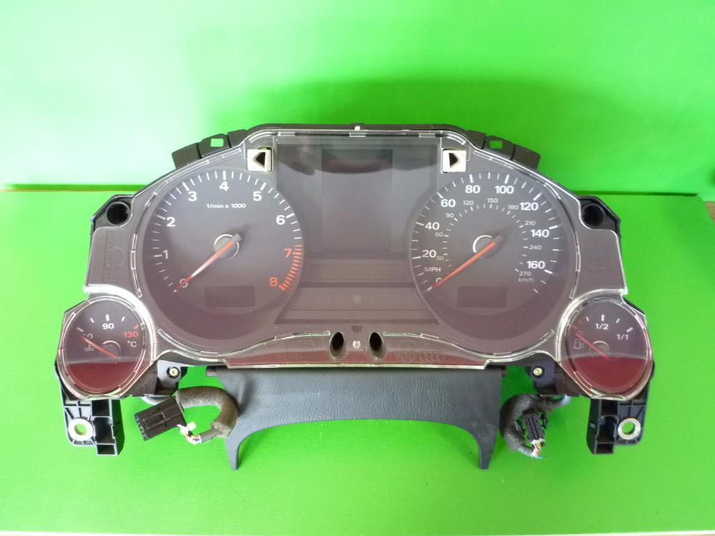 AUDI A8 D3/4E (2002-2010) Speedometer 4E0920950H 23147847