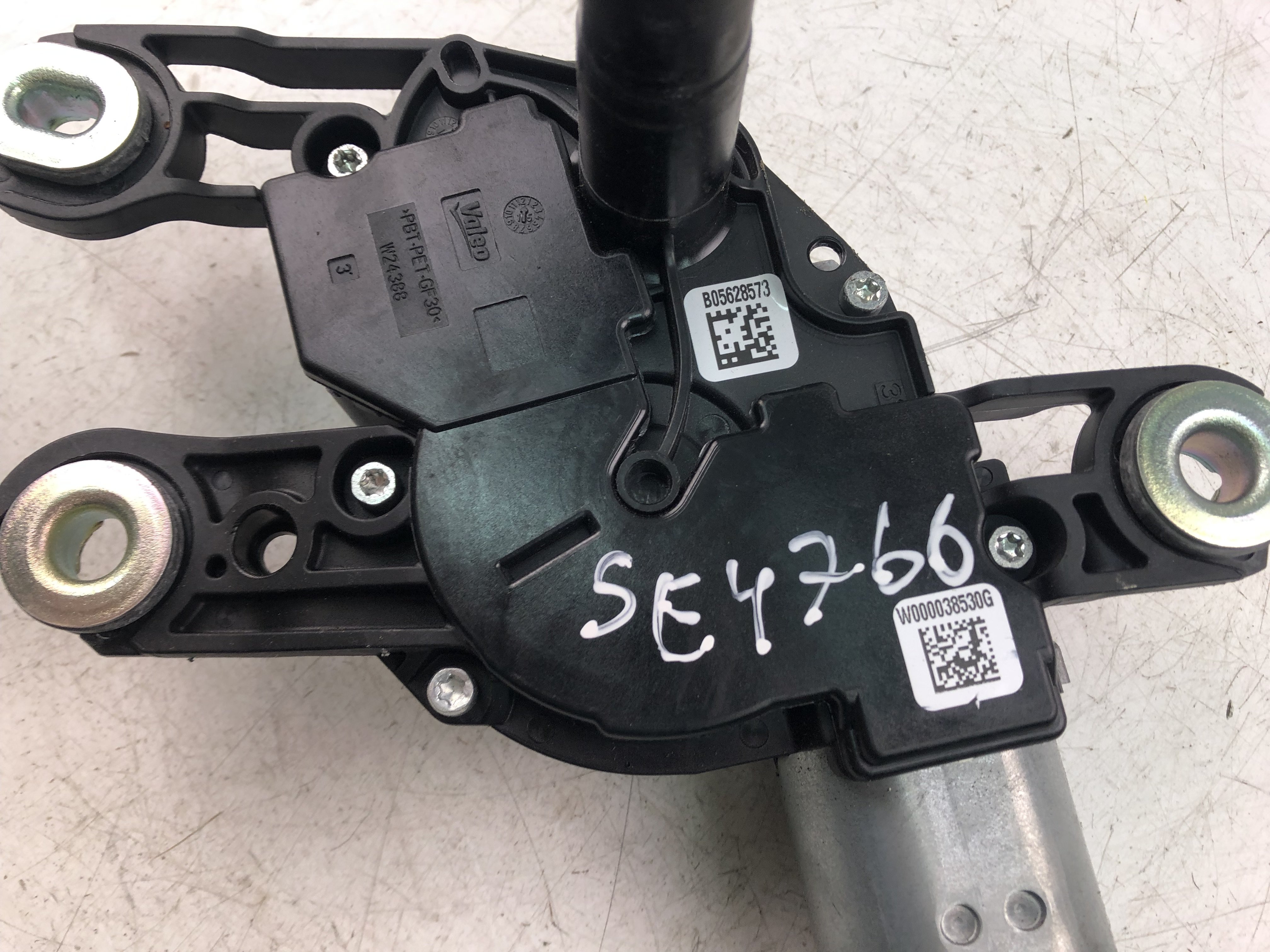 VOLKSWAGEN Passat B8 (2014-2023) Wiper motor 5G0955711A 23475167