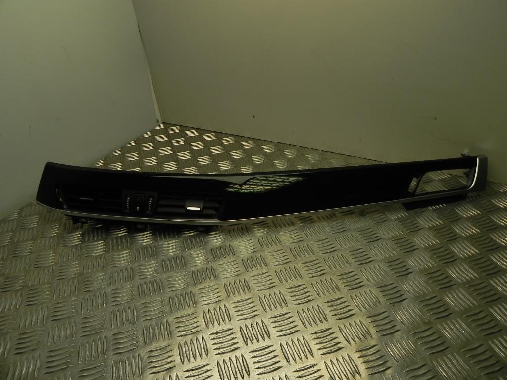 BMW X1 F48/F49 (2015-2023) Panel trim shield 9332456 23191557