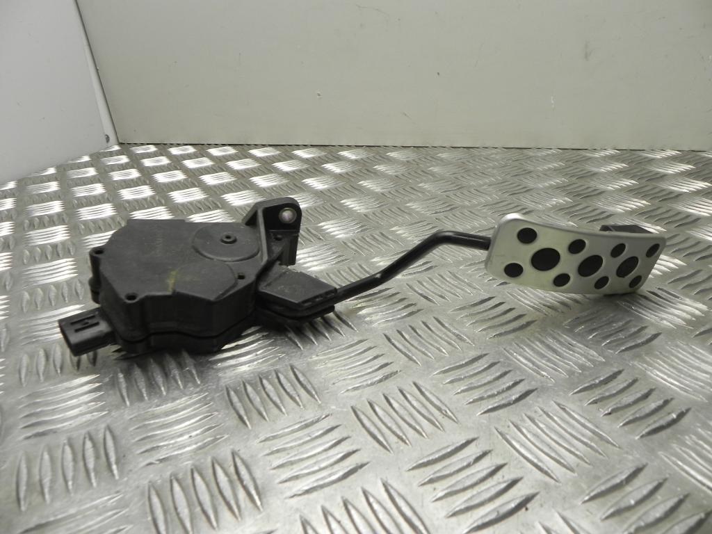 SUBARU BRZ 1 generation (2012-2020) Throttle Pedal 36010CA070 23192025