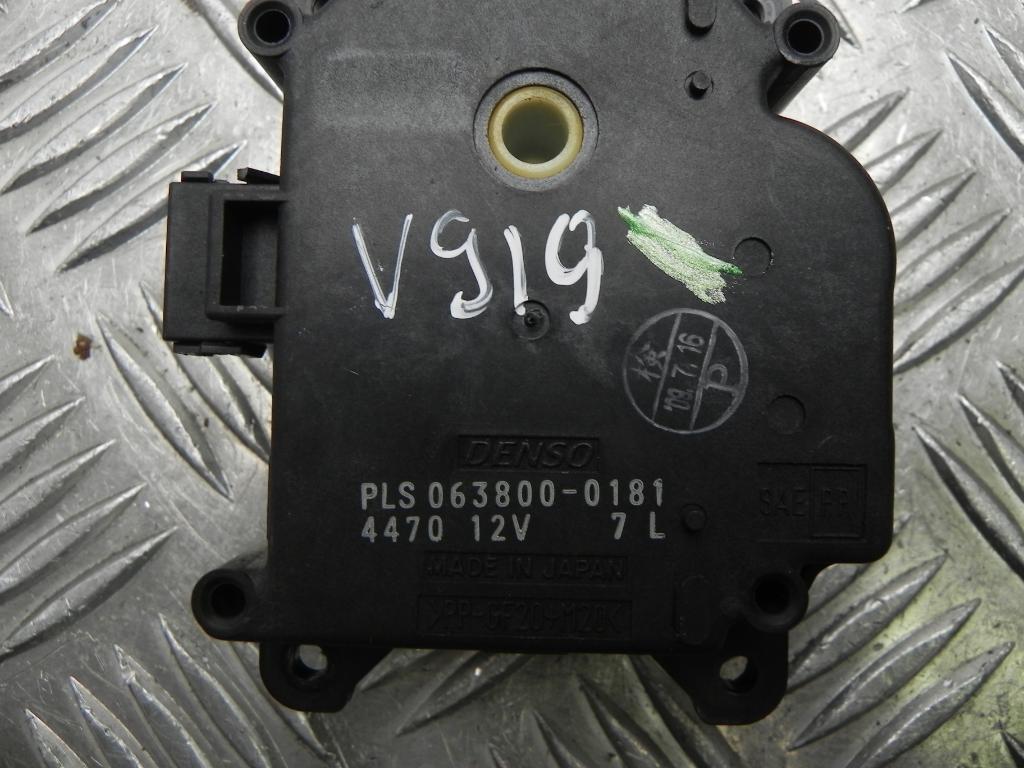 TOYOTA Prius 3 generation (XW30) (2009-2015) Vzduchový klapkový motor PLS0638000181 23197036