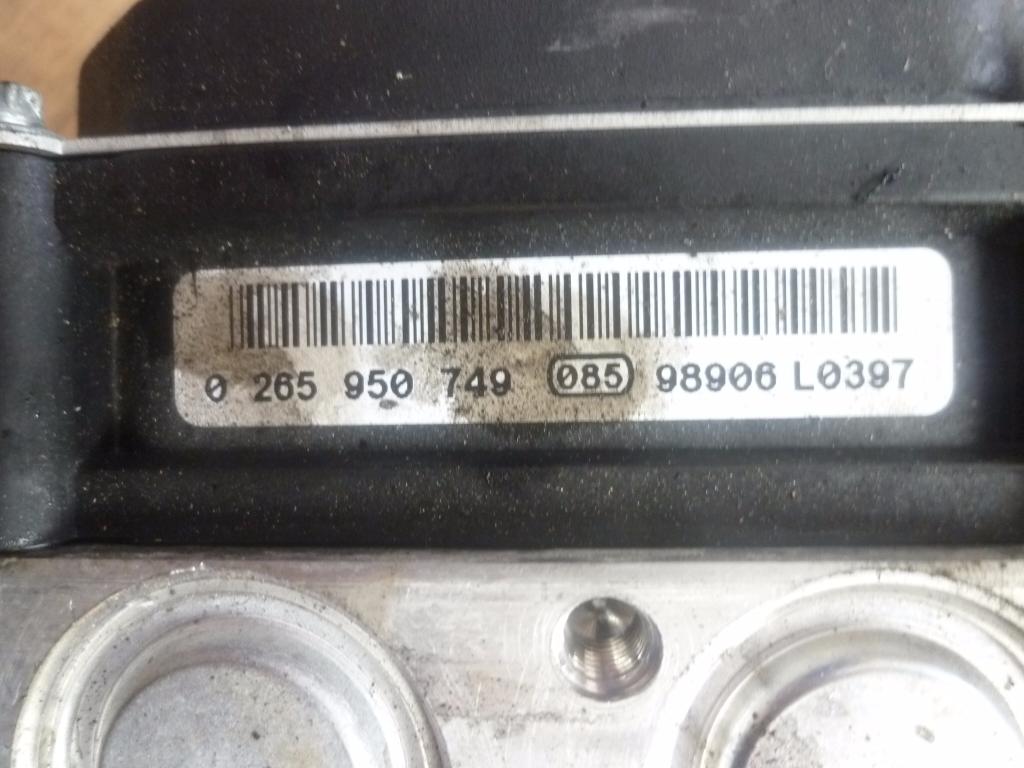 TOYOTA Avensis T27 ABS kontrolní jednotka 4454005071 23149071