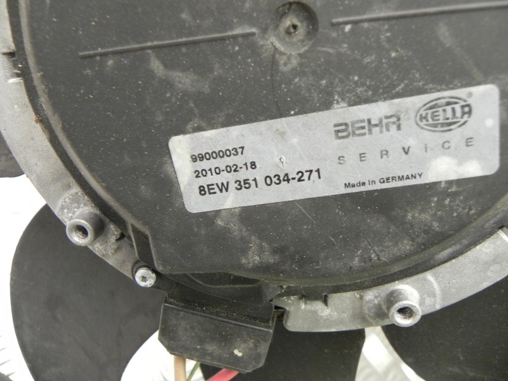 BMW 6 Series E63/E64 (2003-2010) Difūzoriaus ventiliatorius 8EW351034271 23198454