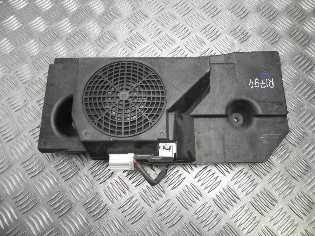 SUBARU Forester SH (2007-2013) Žemųjų dažnių garsiakalbis 86301SC340 23392916