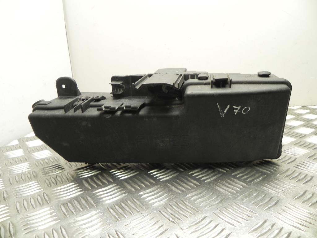 VOLVO V70 2 generation (2000-2008) Saugiklių valdymo blokas 9494211 23198784