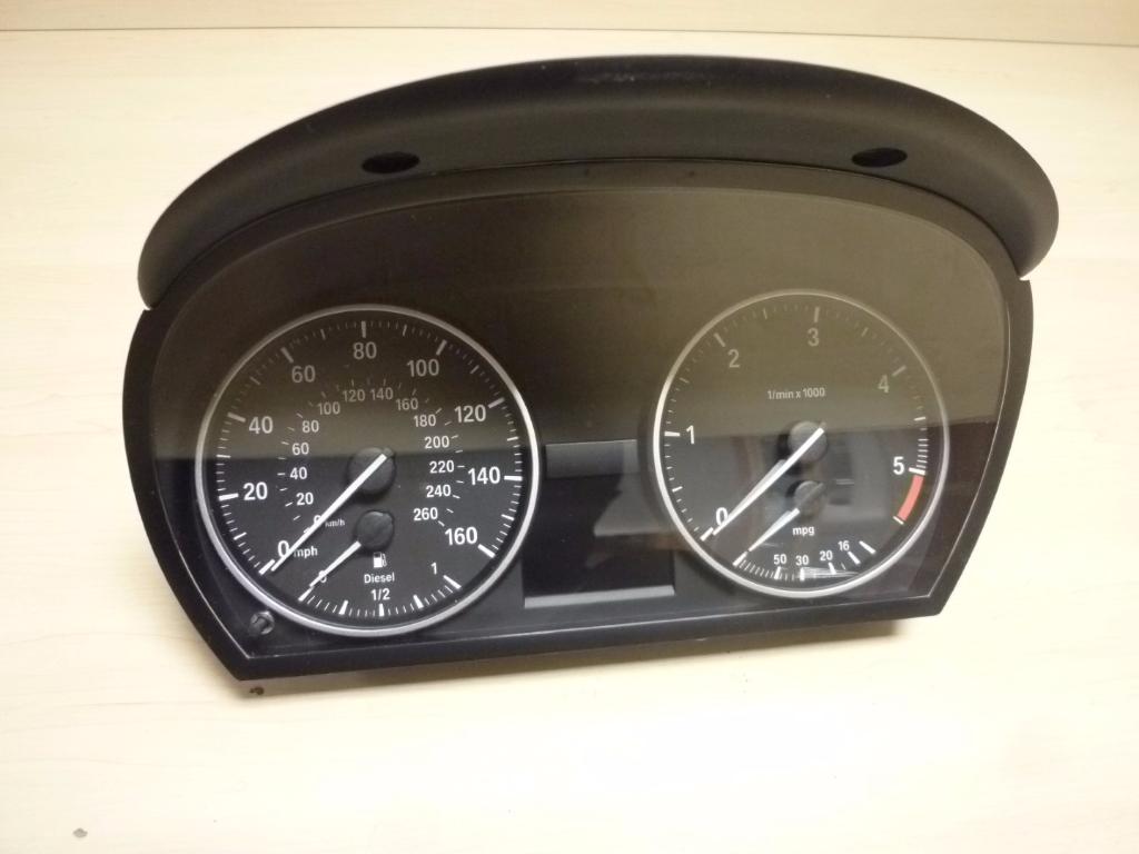 BMW X1 E84 (2009-2015) Speedometer 924234762109316128 23149310