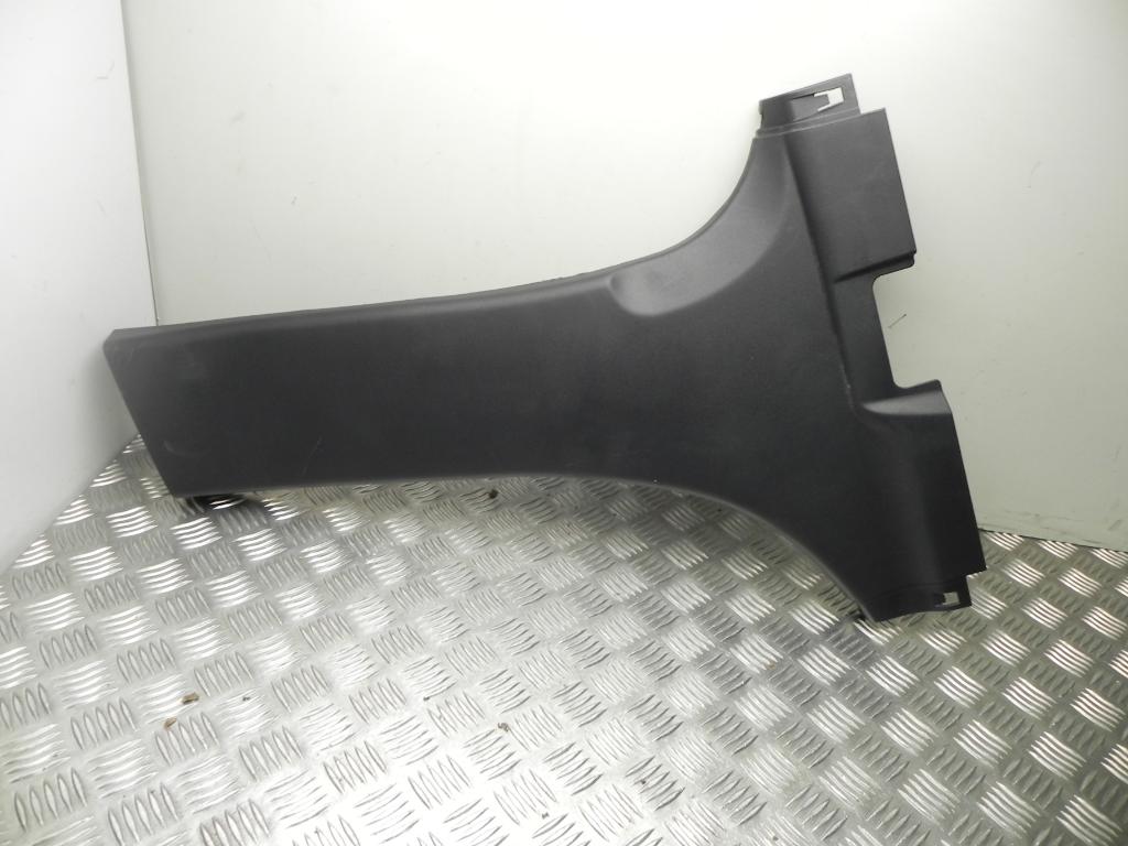 MITSUBISHI Lancer IX (2000-2010) Rear Left Pillar Trim 7211A056 23425453