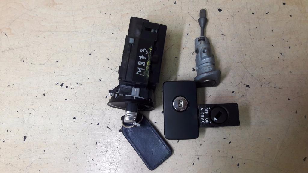 VOLKSWAGEN Passat B6 (2005-2010) Ignition Lock 3C0905843Q, 3C8837167A, 3C8837168A 23381043