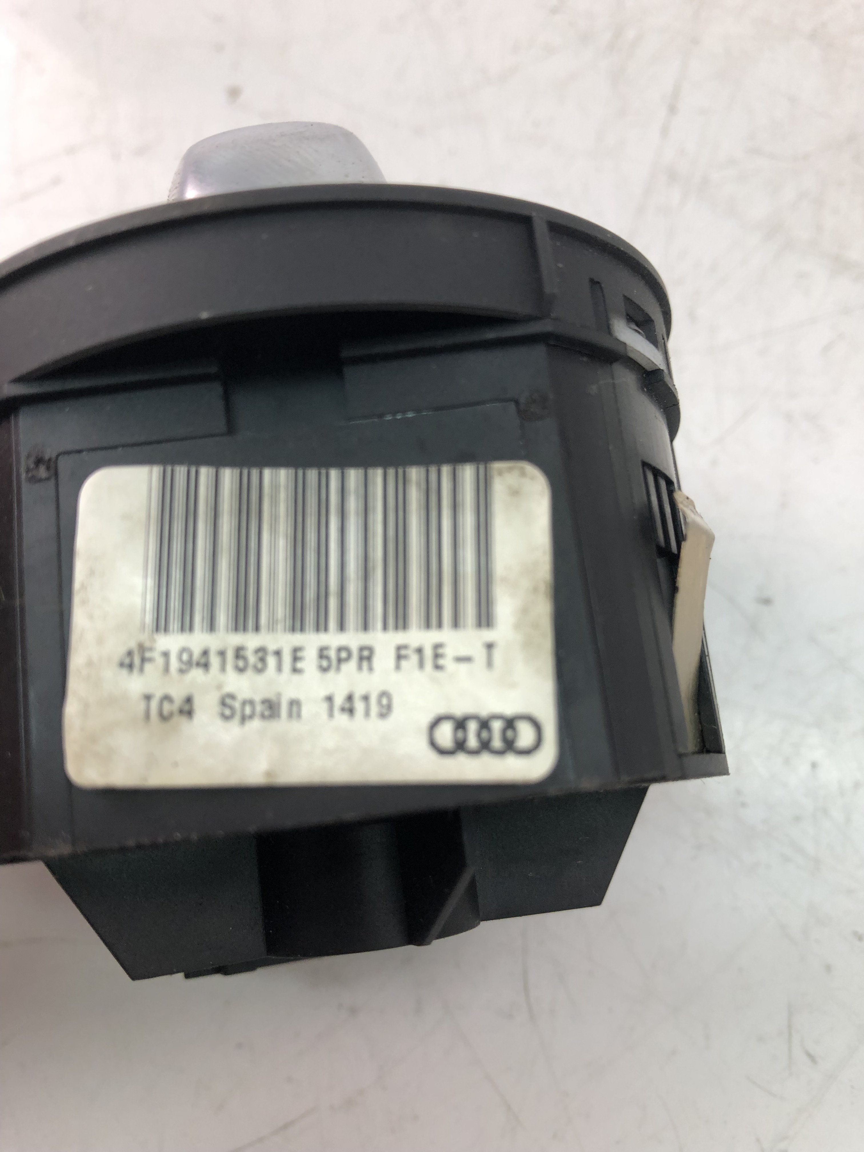 AUDI A6 C6/4F (2004-2011) Headlight Switch Control Unit 4F1941531E 23497738