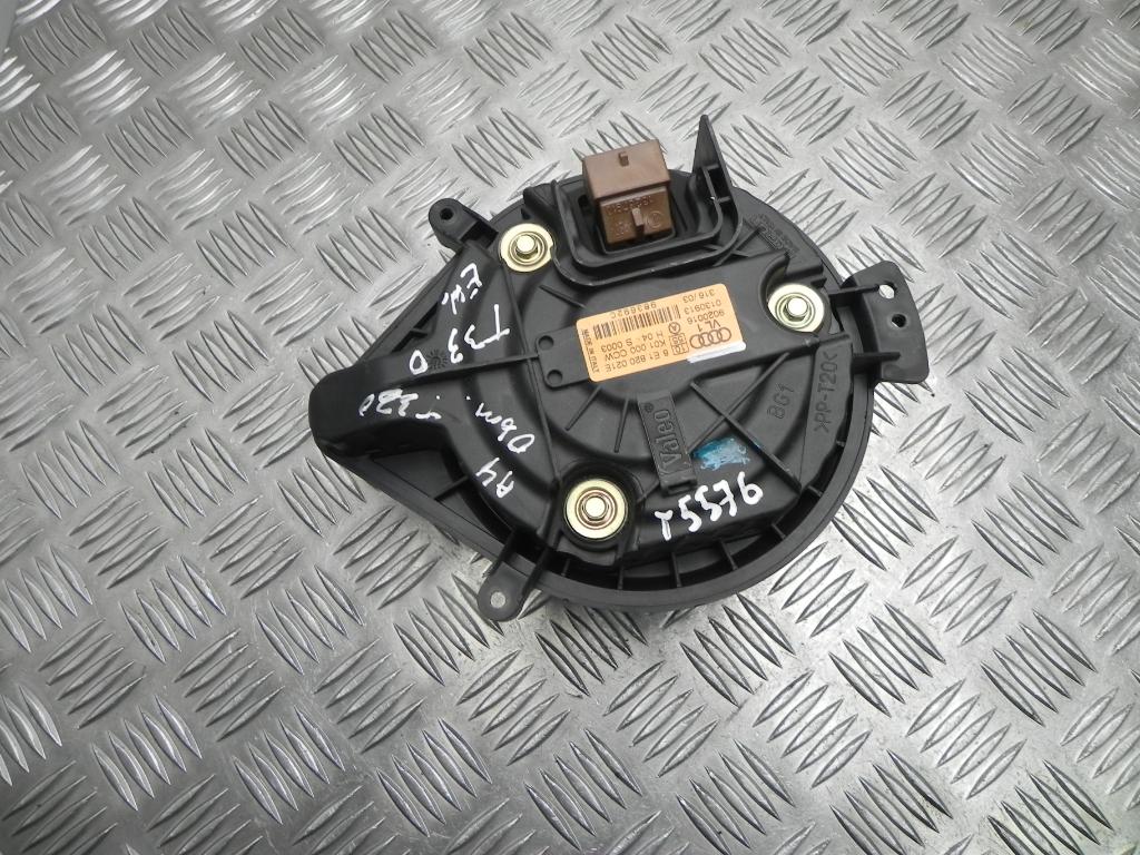 AUDI A4 B6/8E (2000-2005) Salono pečiuko varikliukas 8E1820021E 23425818