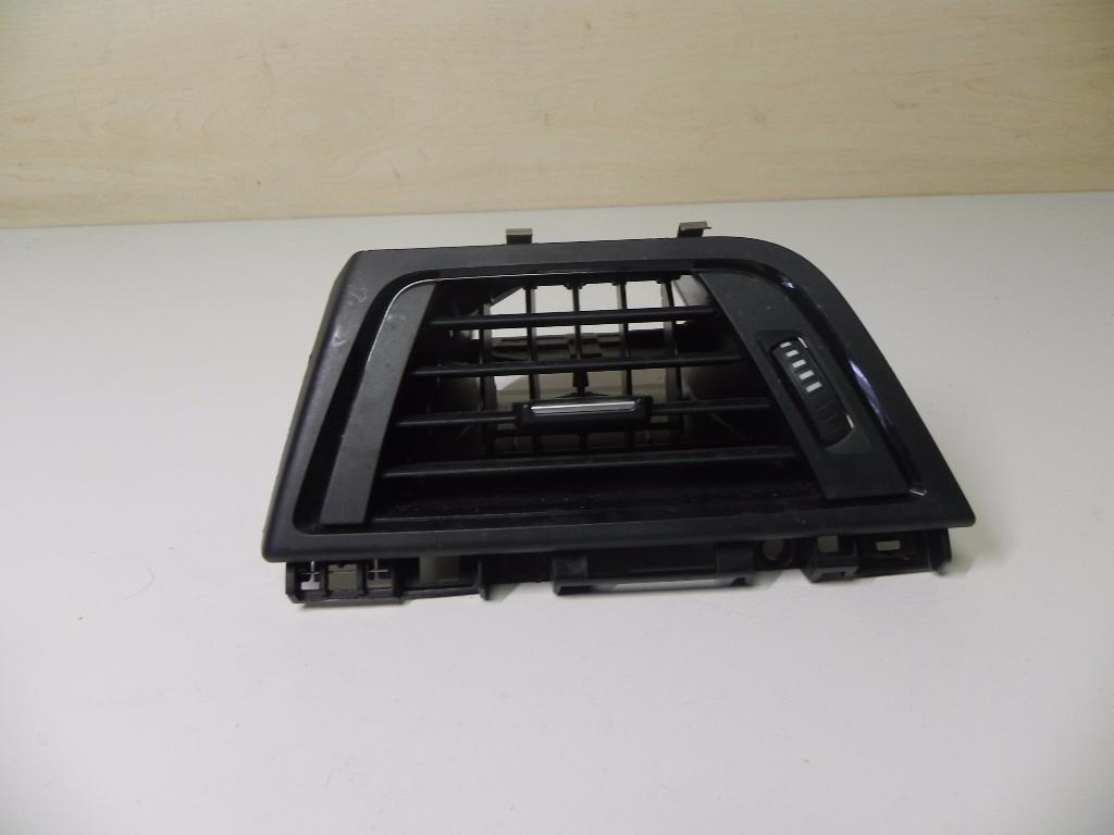 BMW 3 Series F30/F31 (2011-2020) Dashboard Air Vents 9231970 23150204