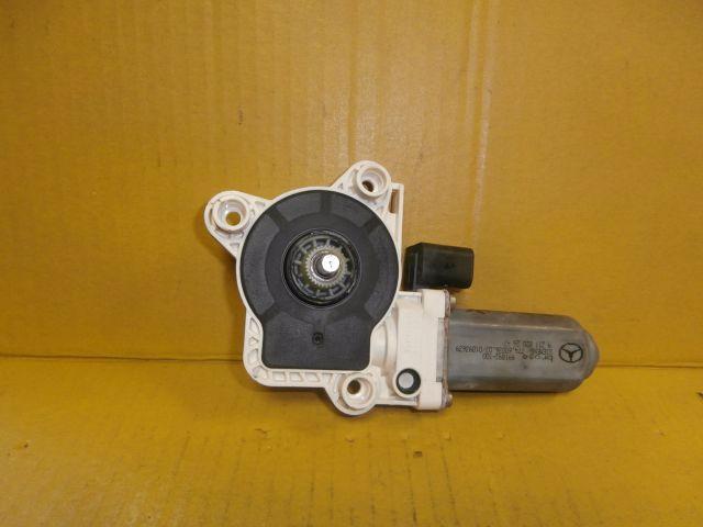 MERCEDES-BENZ E-Class W211/S211 (2002-2009) Rear Right Door Window Control Motor A2118202442 23316492