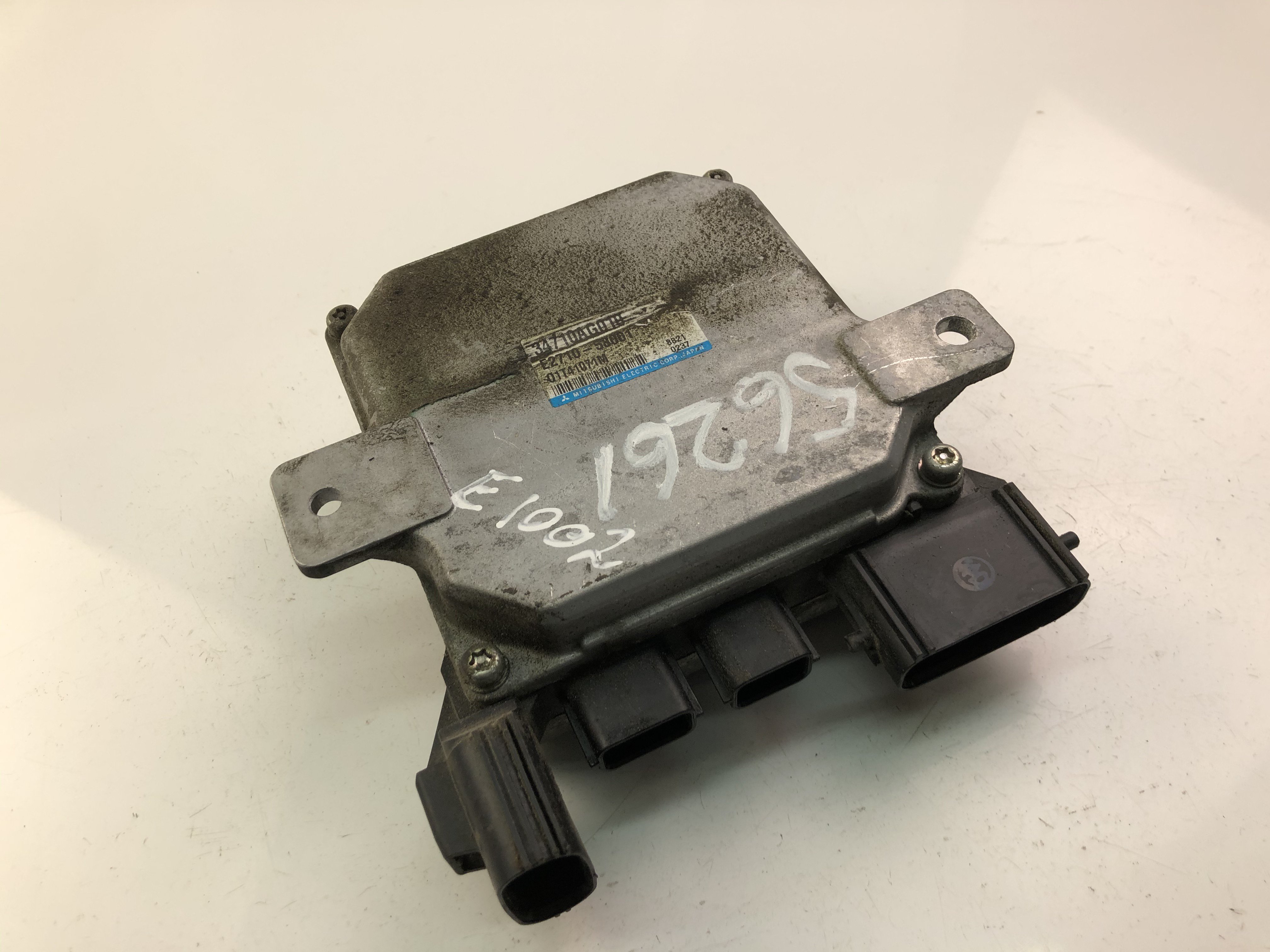 SUBARU Outback 4 generation (2009-2014) Power steering control unit 34710AG010 23451254