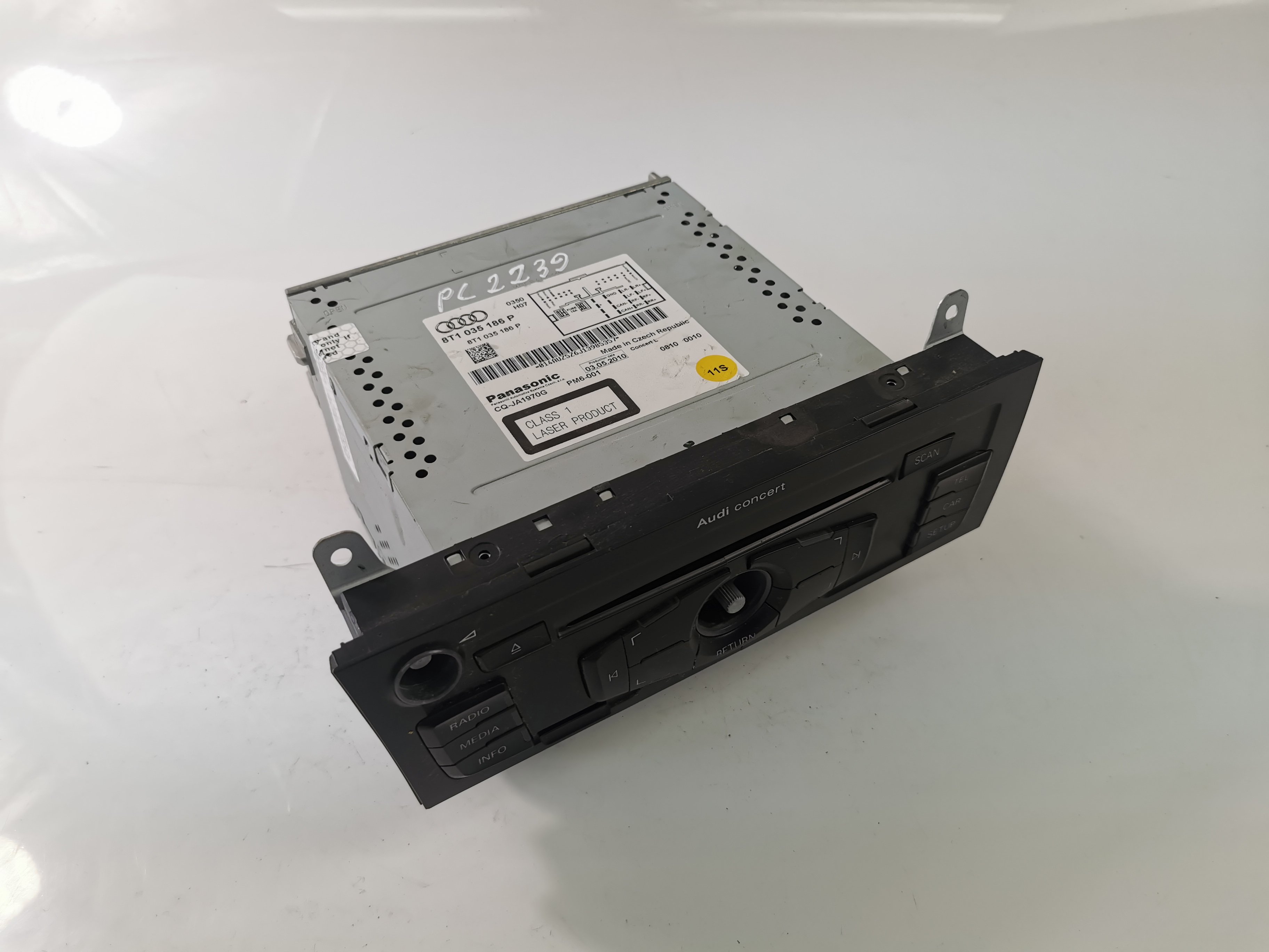 AUDI A4 B8/8K (2011-2016) Αναπαραγωγή μουσικής χωρίς GPS 8T1035186P 23495235