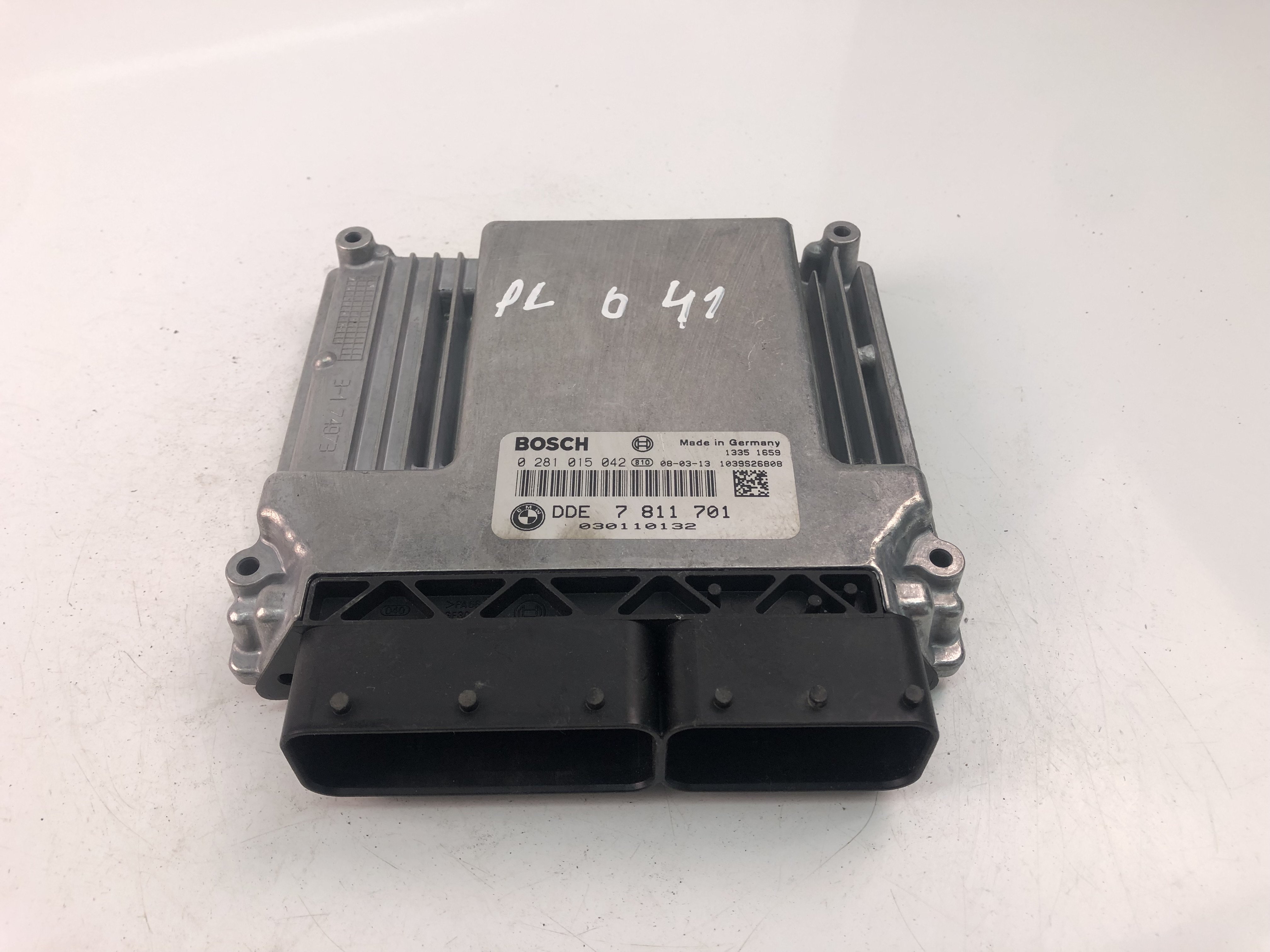 BMW 1 Series E81/E82/E87/E88 (2004-2013) Engine Control Unit ECU 7811701, 0281015042 23495656