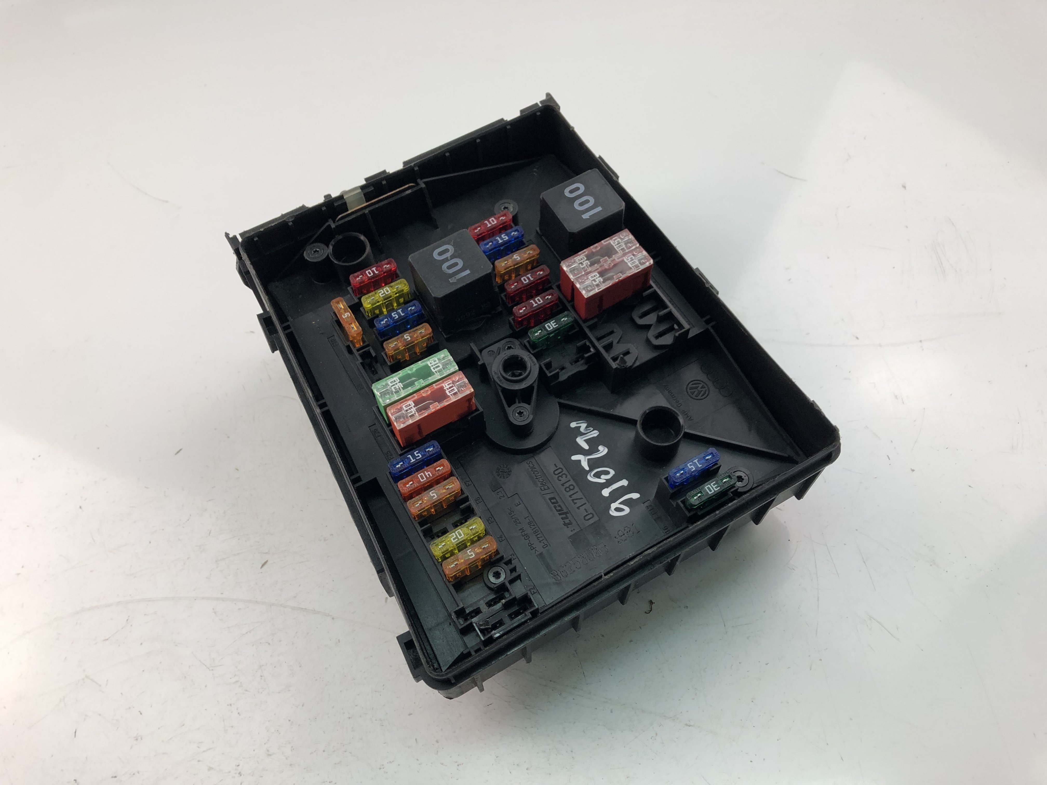 AUDI A3 8P (2003-2013) Fuse box 1K0937125C 23493223