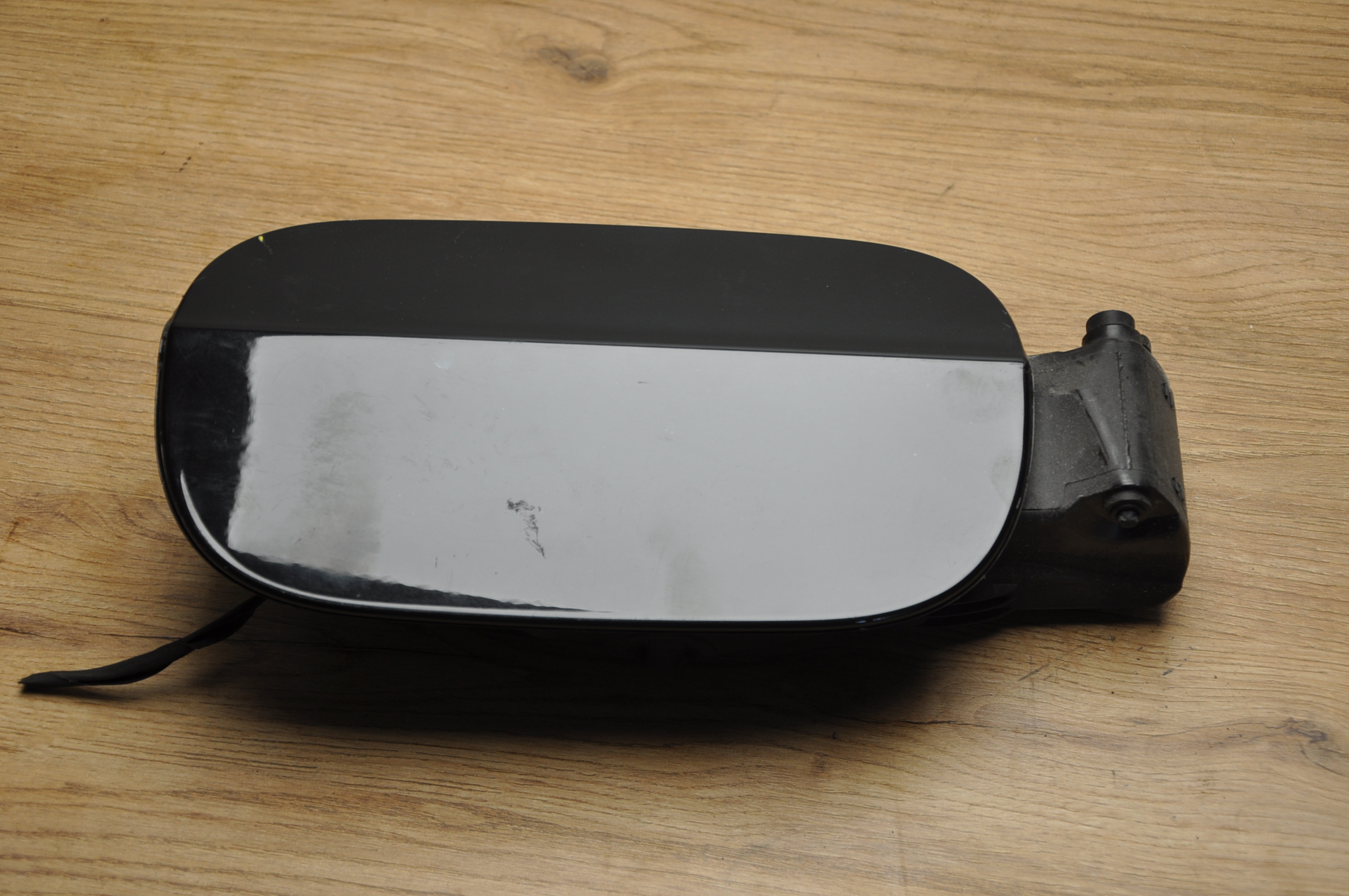 VOLVO S90 2 generation (2016-2023) Fuel Tank Flap 31663165, 31675172 25024909