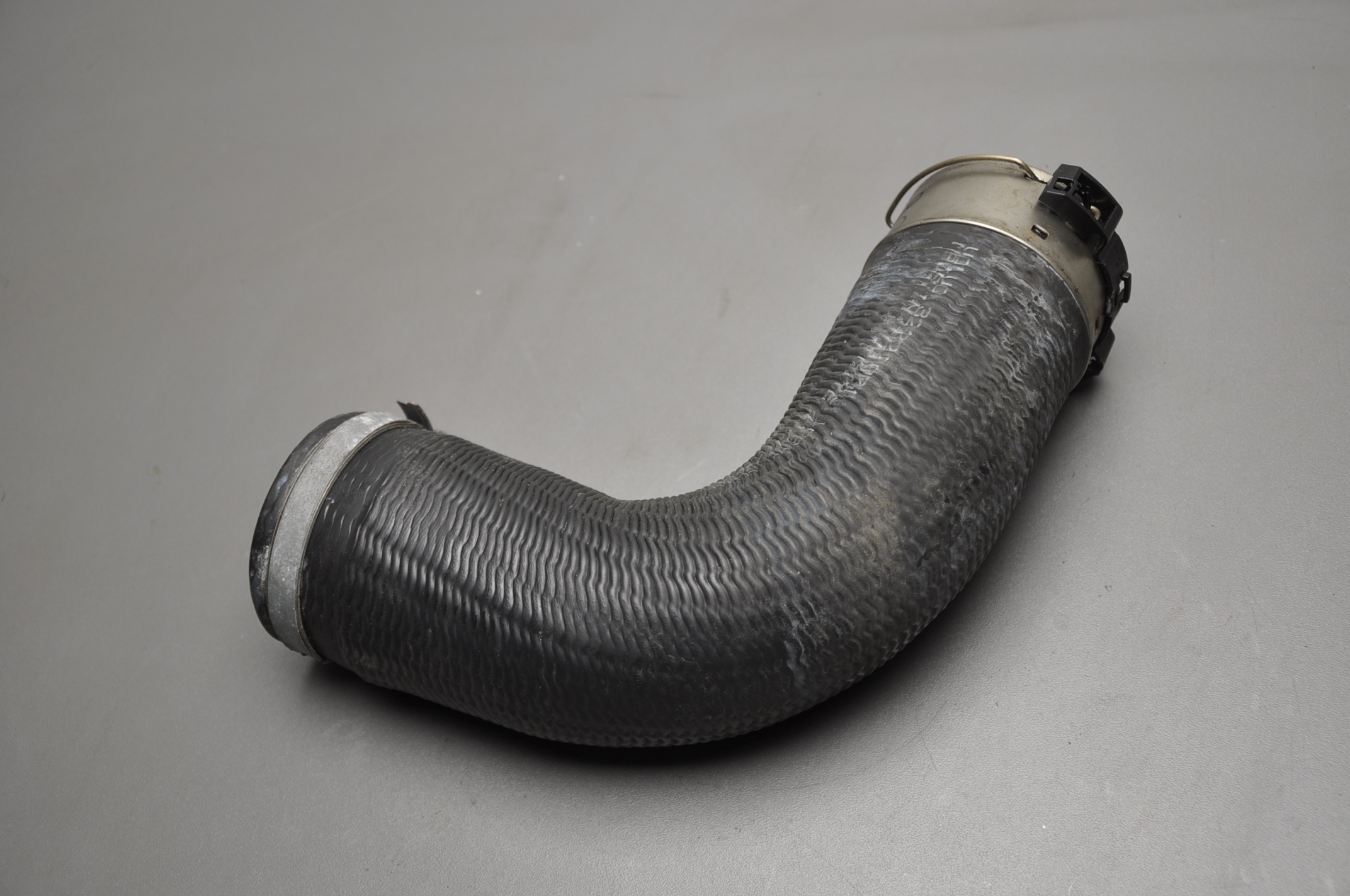 VOLVO S90 2 generation (2016-2023) Intercooler Hose Pipe 32222071 24673946