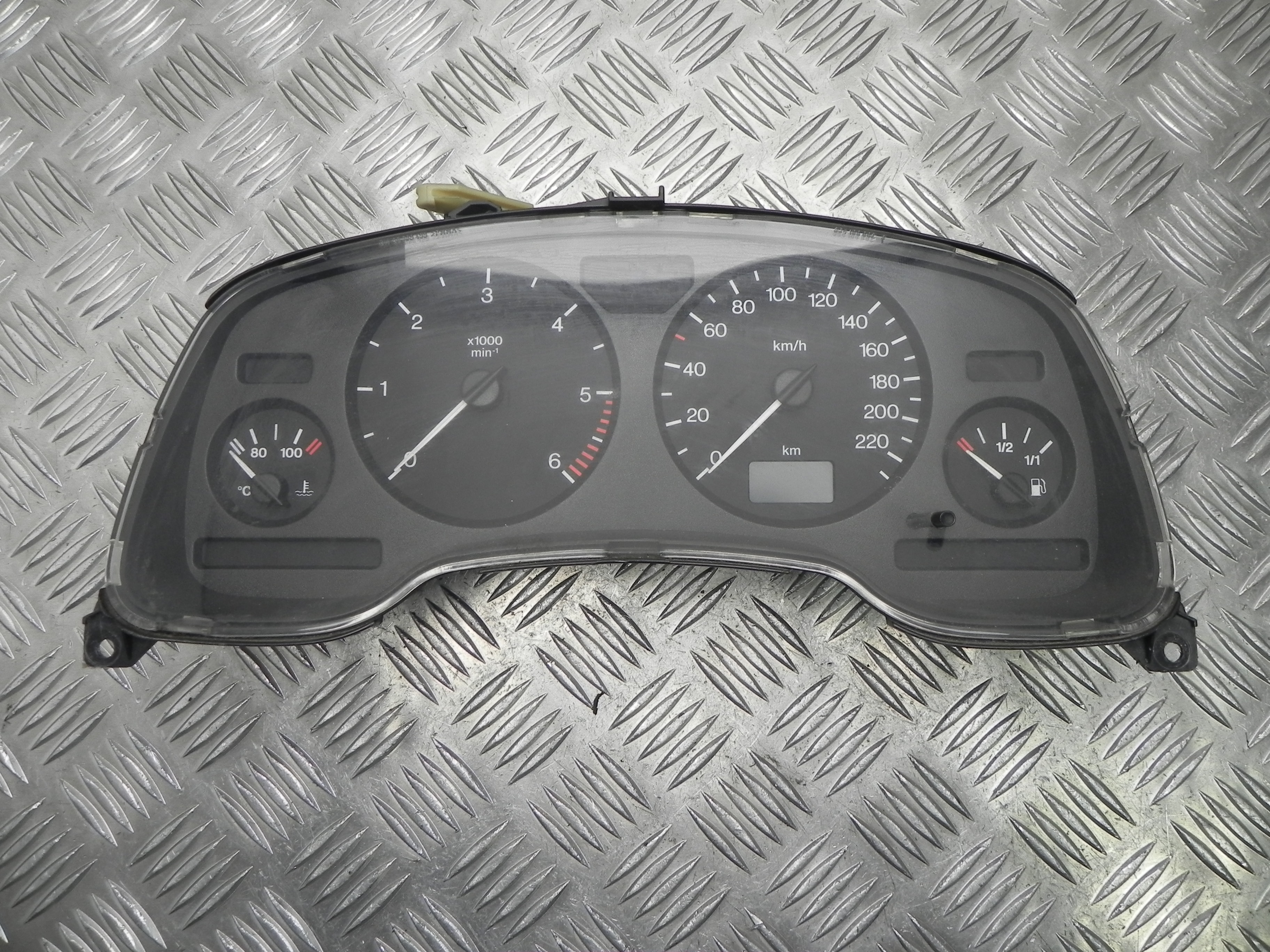 OPEL Astra G (1998-2009) Speedometer 09228743 23427130
