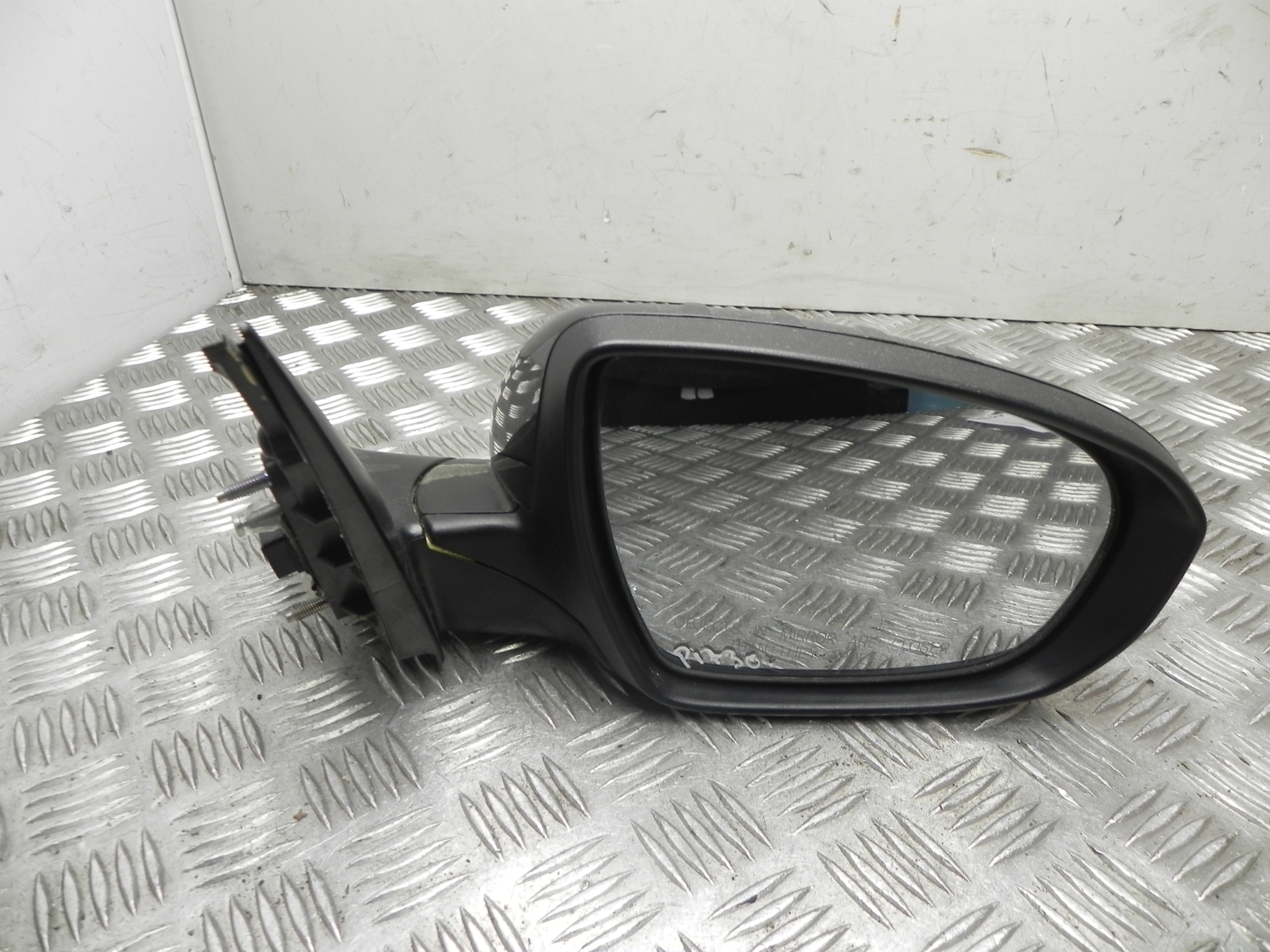 KIA Optima 3 generation (2010-2015) Right Side Wing Mirror E4023374 23473256