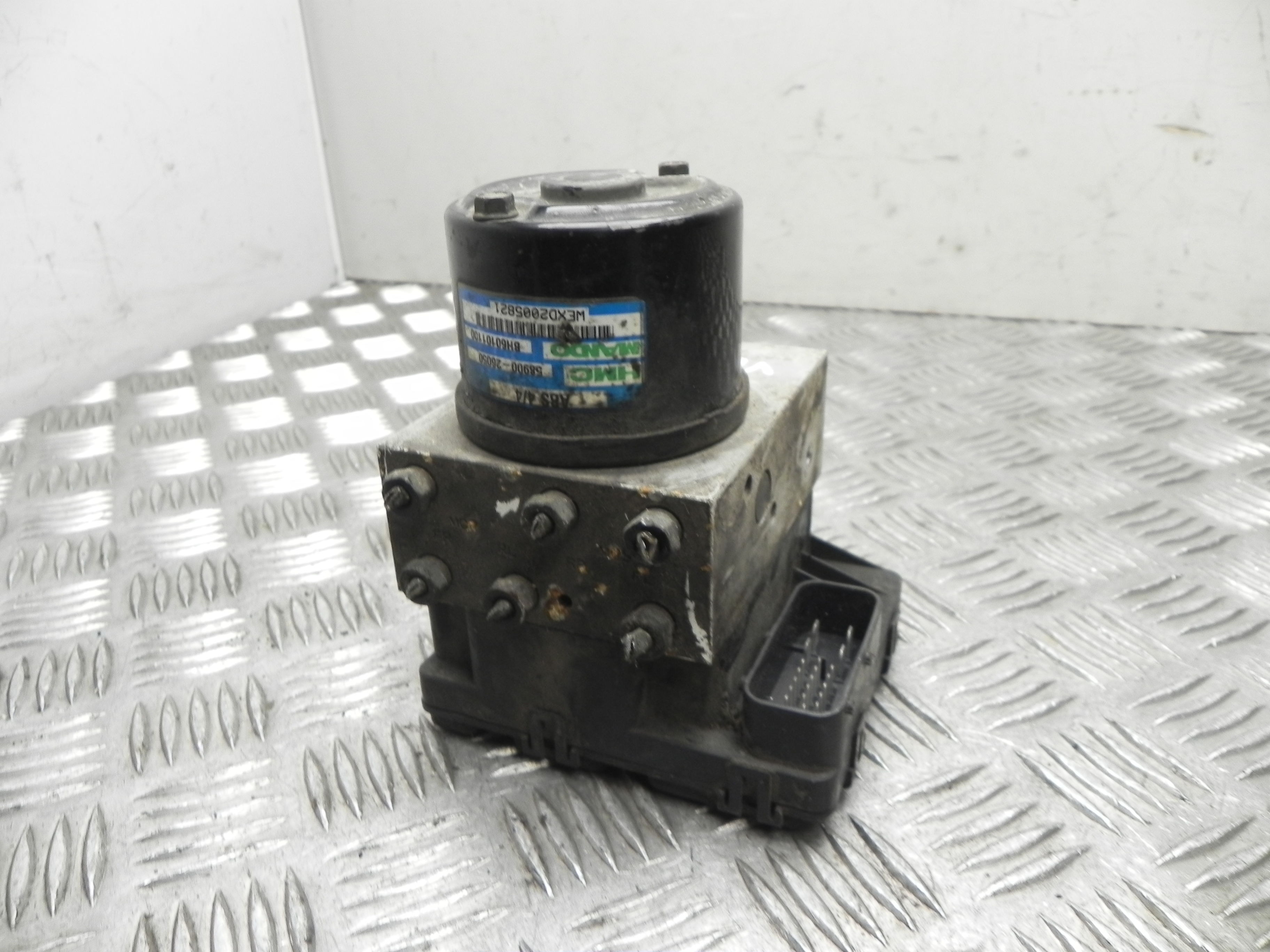 HYUNDAI Santa Fe SM (2000-2013) ABS Pump 5890026050 23458729