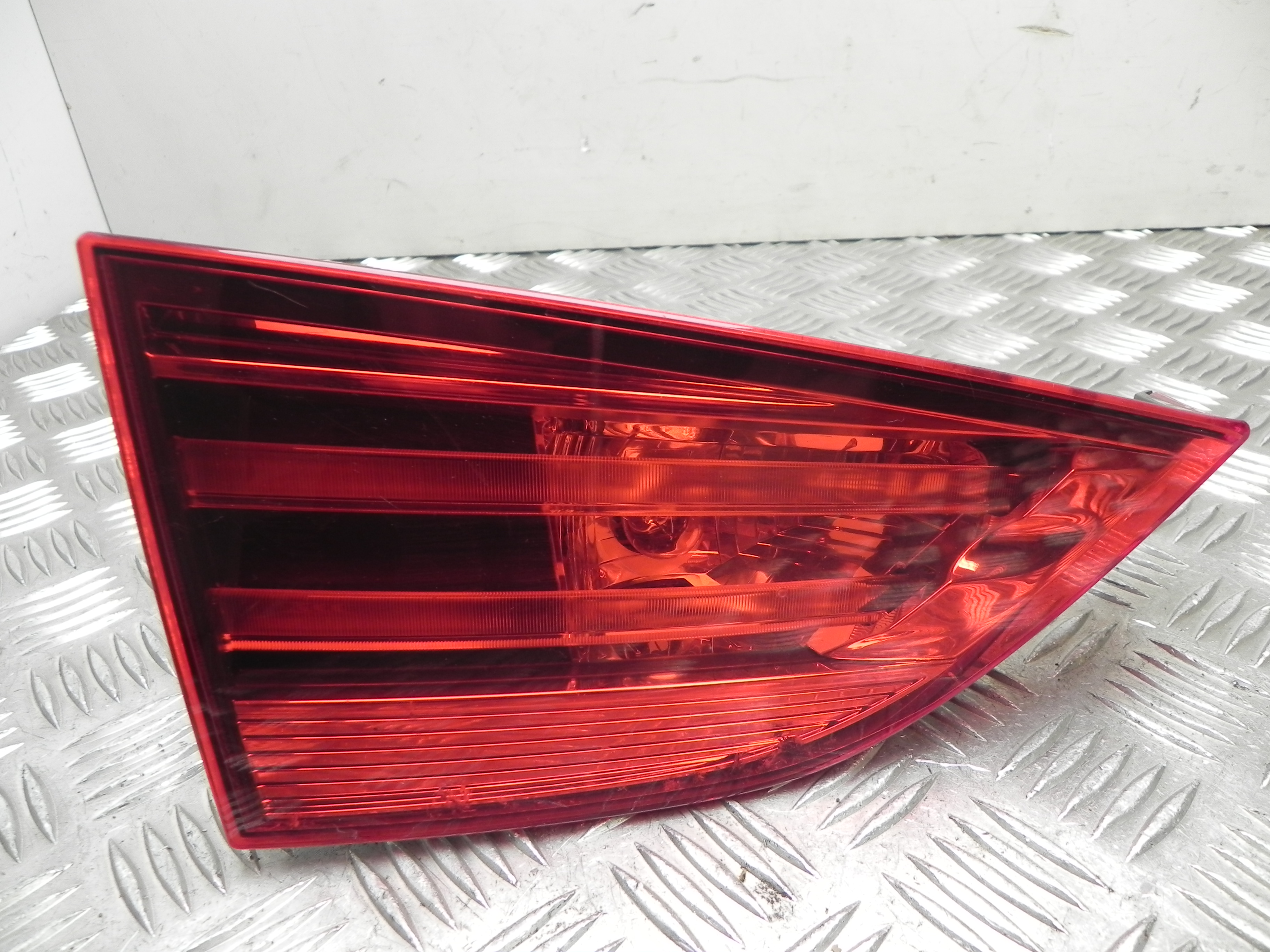 BMW X1 E84 (2009-2015) Rear Left Taillight 2990113 23433309