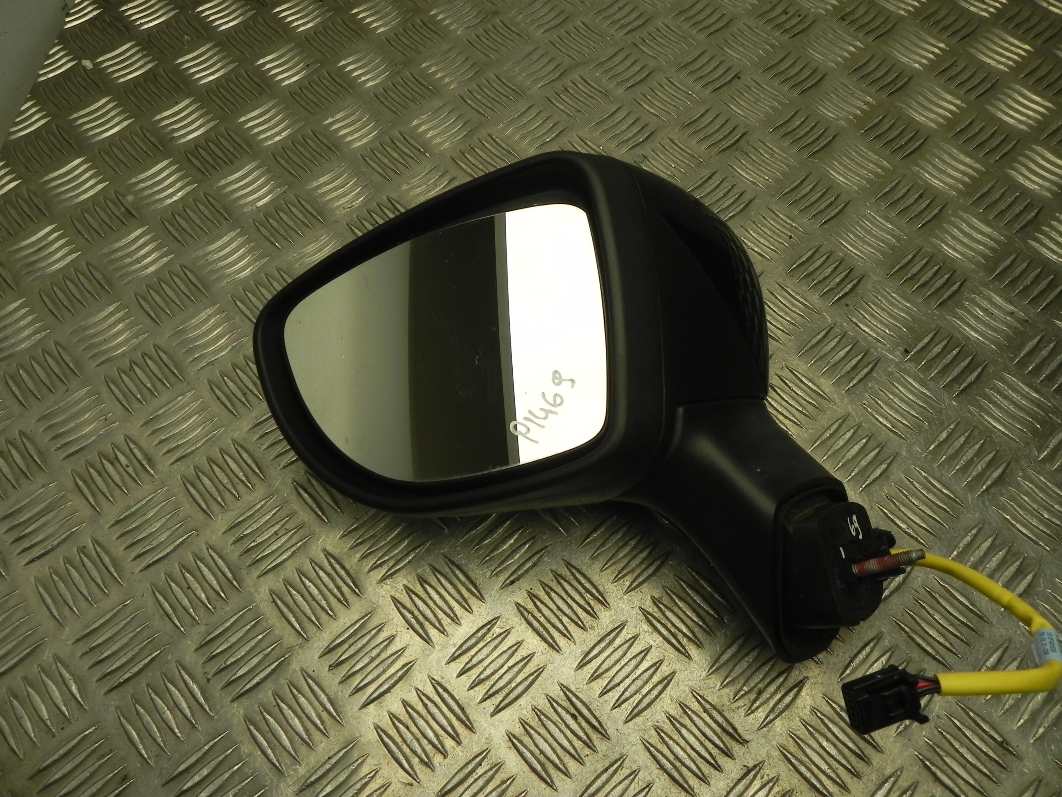 RENAULT Captur 2 generation (2019-2023) Left Side Wing Mirror 12863220 23448670