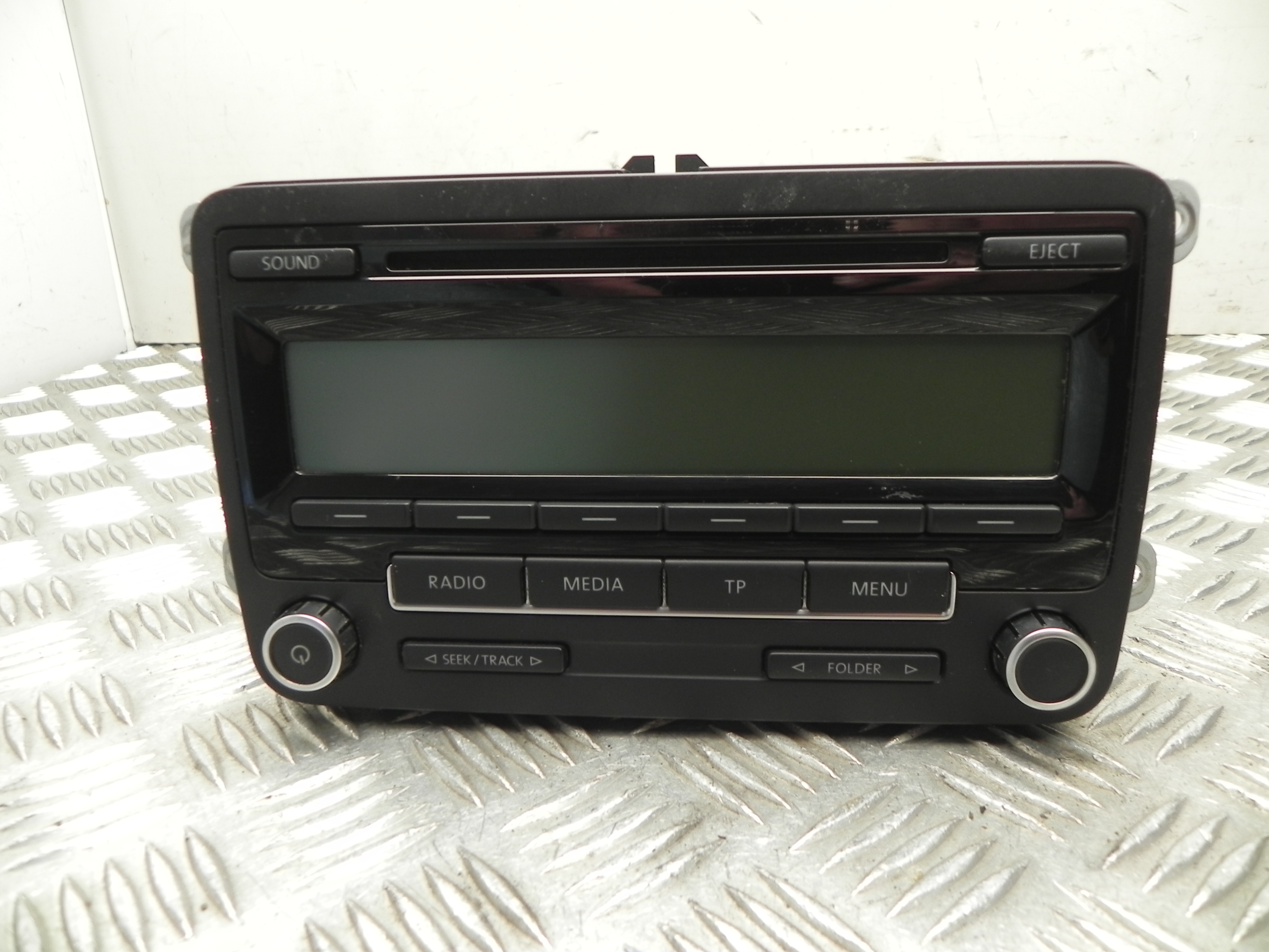 VOLKSWAGEN Passat Variant 1 generation (2010-2024) Music Player Without GPS 1K0035186AA 23449209