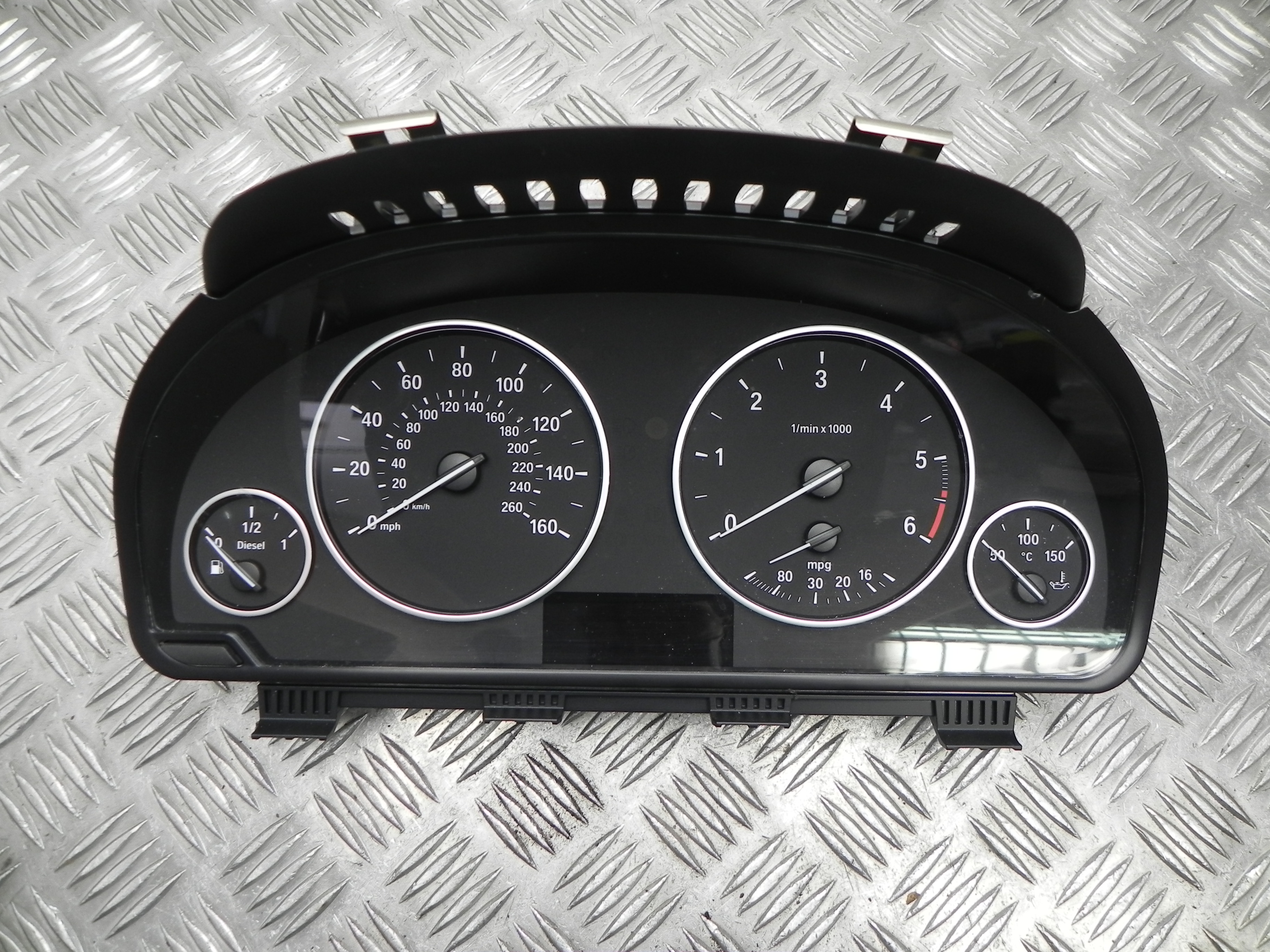 BMW X3 F25 (2010-2017) Speedometer 9232890 23449388