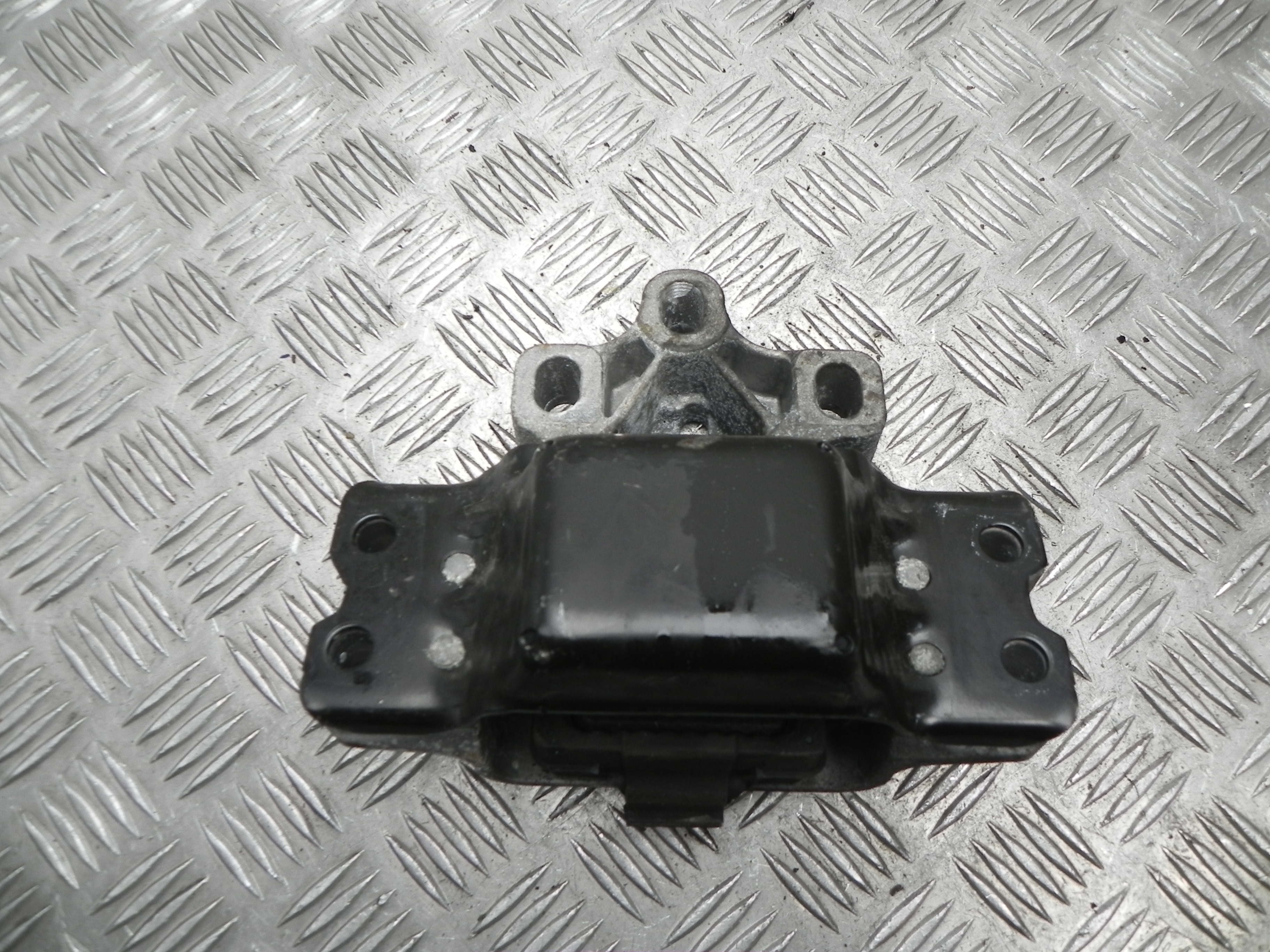 VOLKSWAGEN Caddy 3 generation (2004-2015) Other Engine Compartment Parts 1K0199555Q 23460748