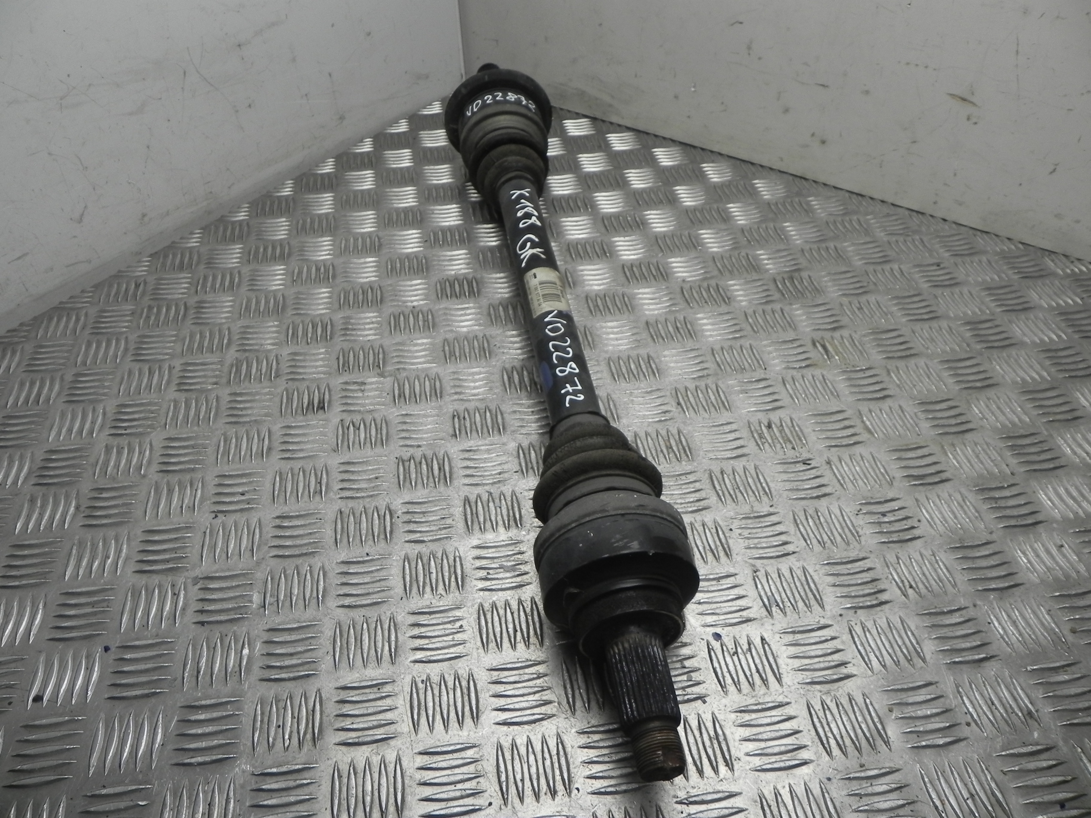 BMW 1 Series F20/F21 (2011-2020) Rear Left Driveshaft 7597677 23456934