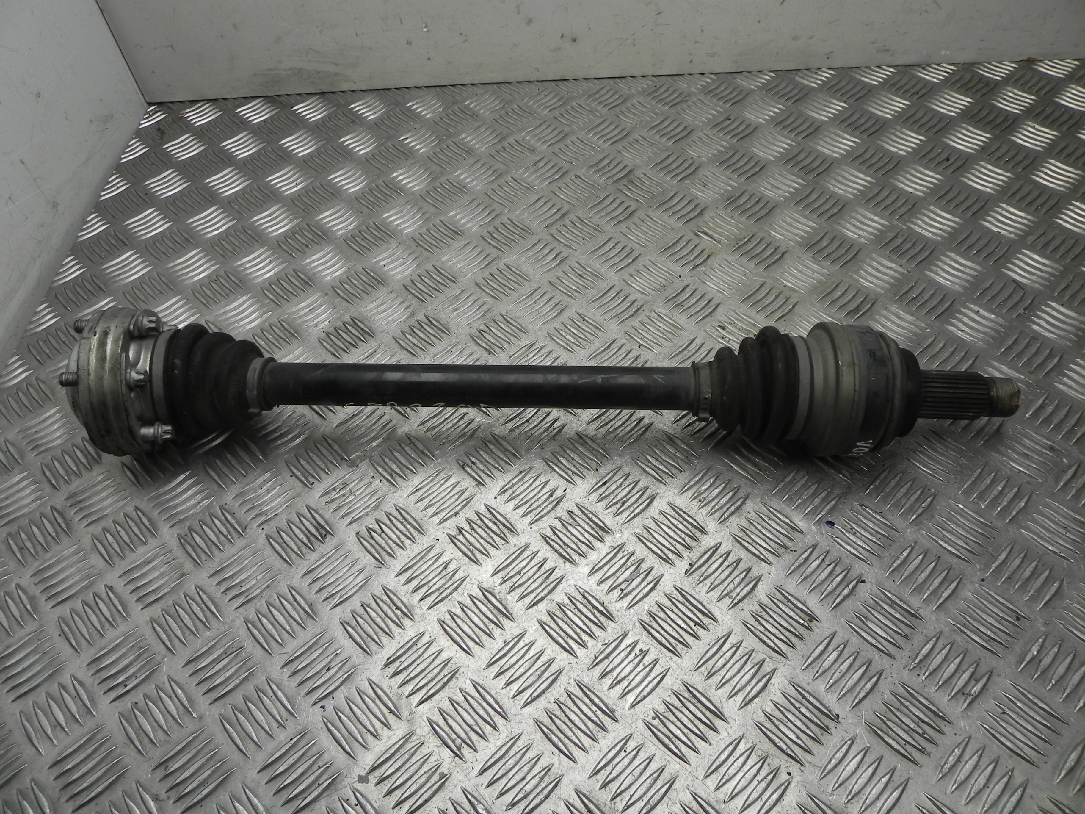 BMW X1 E84 (2009-2015) Rear Left Driveshaft 4608771 23456946