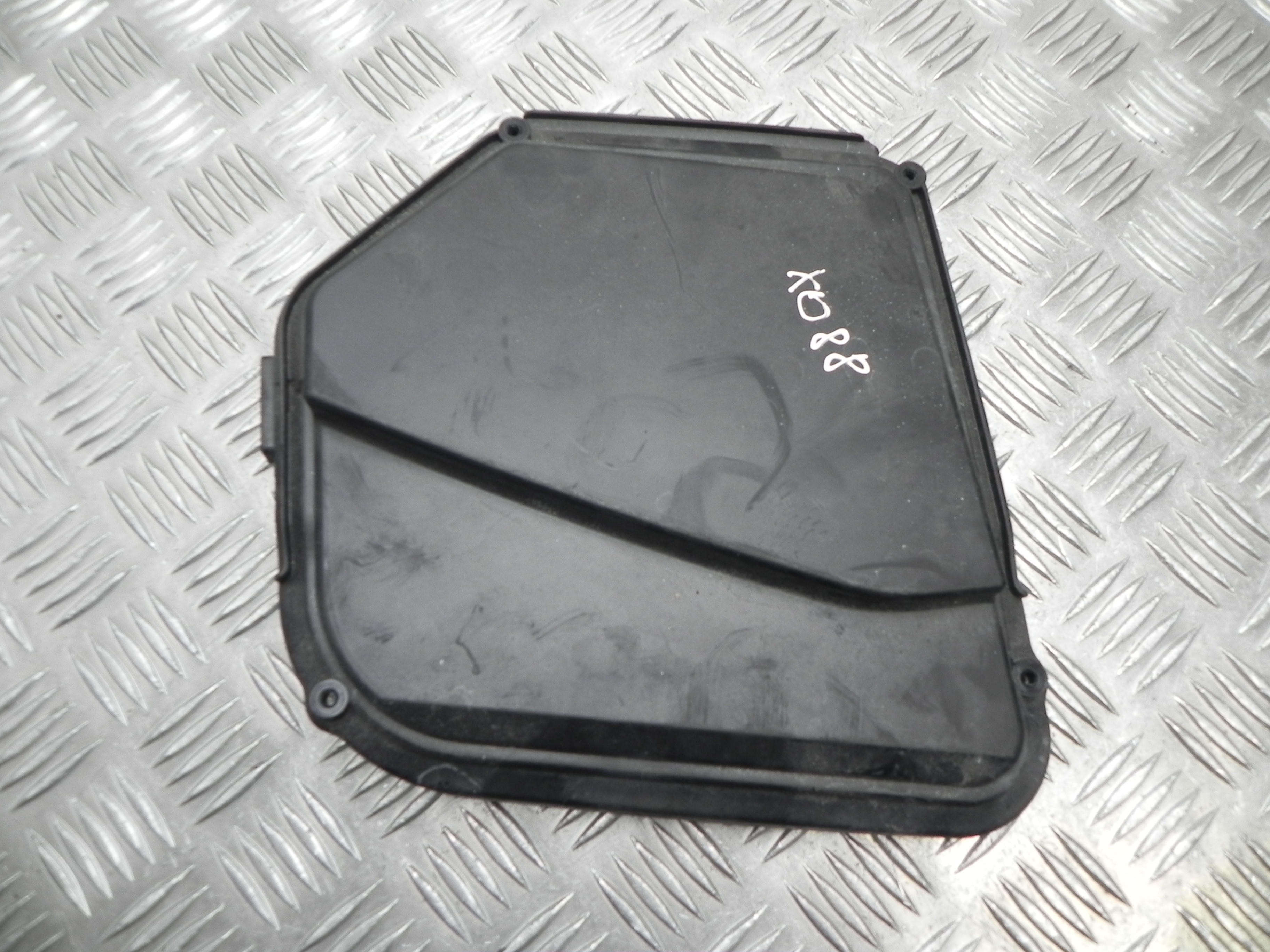 BMW 7 Series F01/F02 (2008-2015) Wash tank cover 7555151 23431321