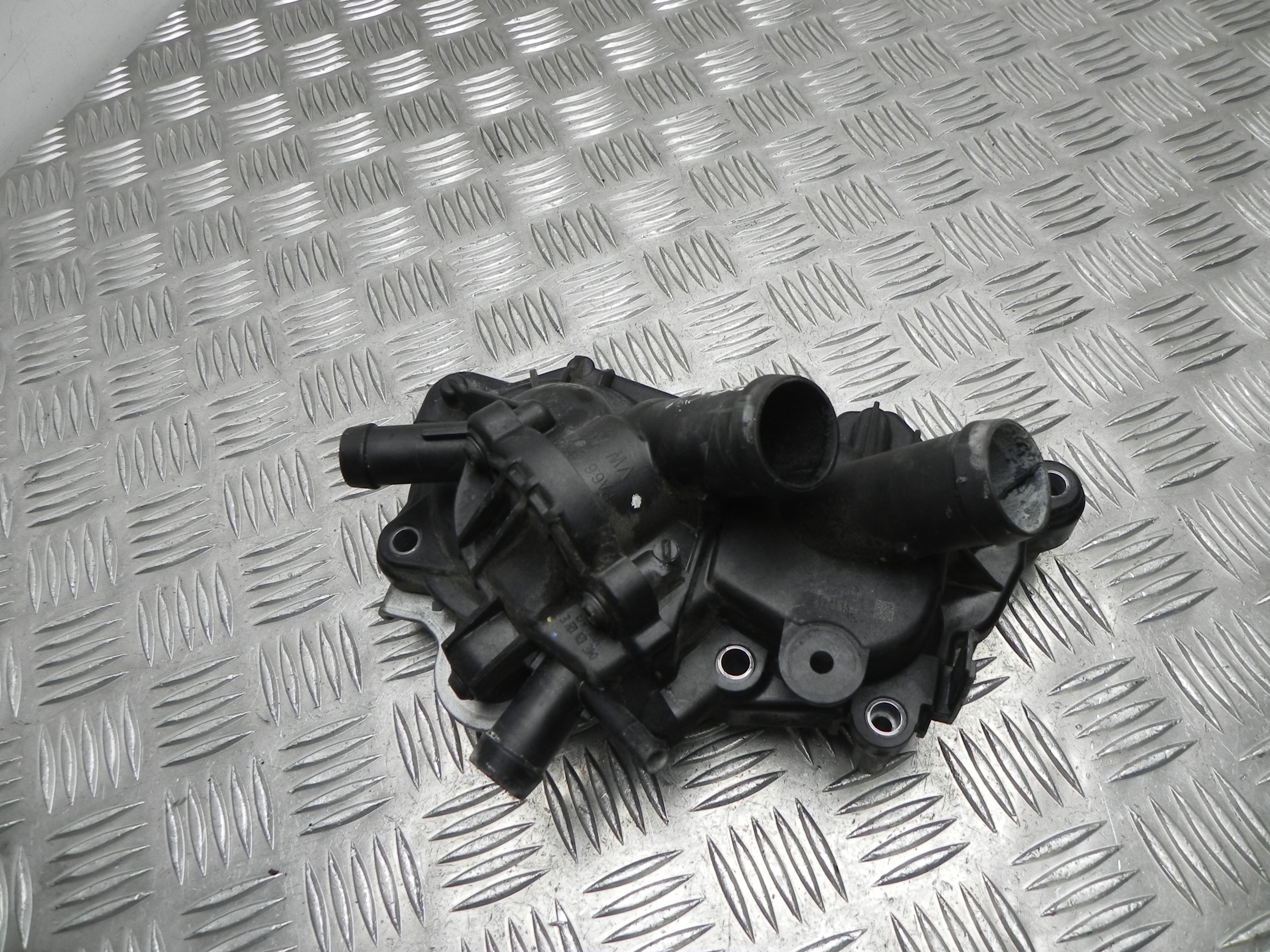 SKODA Fabia 3 generation (2014-2021) Water Pump 04E121042M 23426855