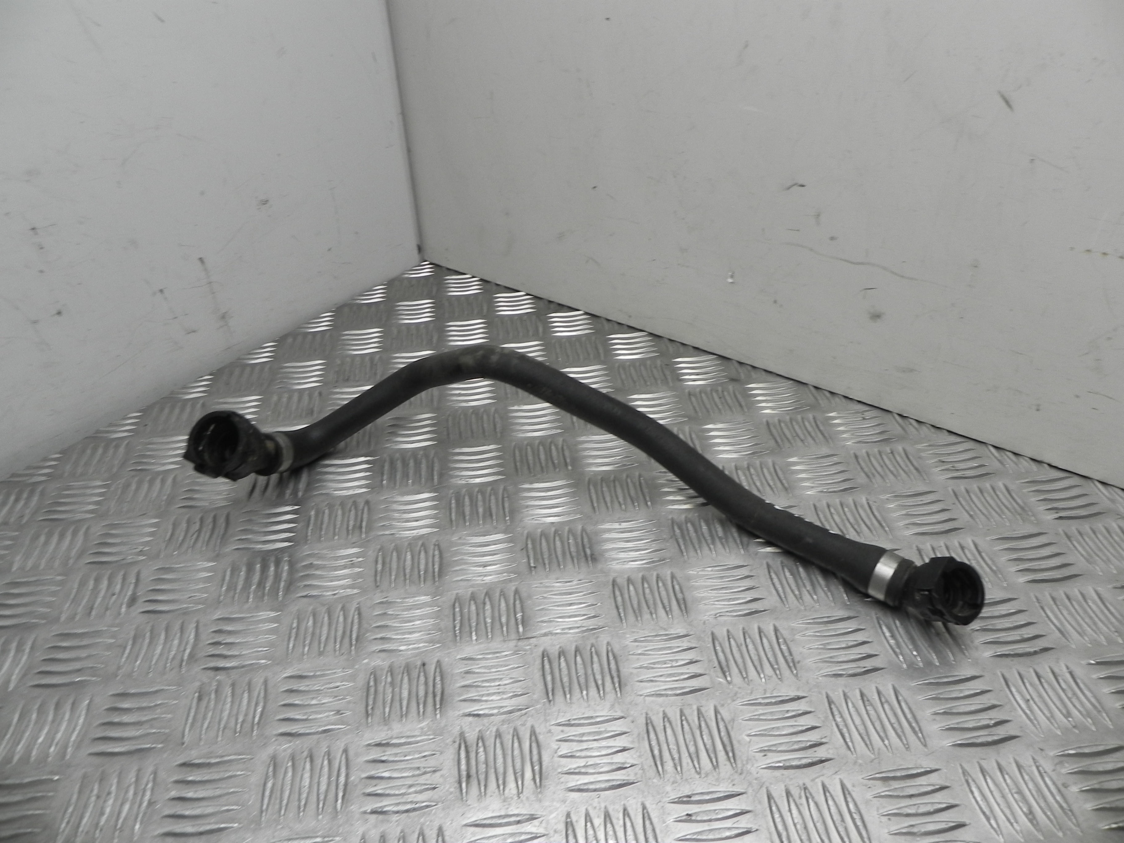 BMW 3 Series F30/F31 (2011-2020) Coolant Hose Pipe 8510306 23436582