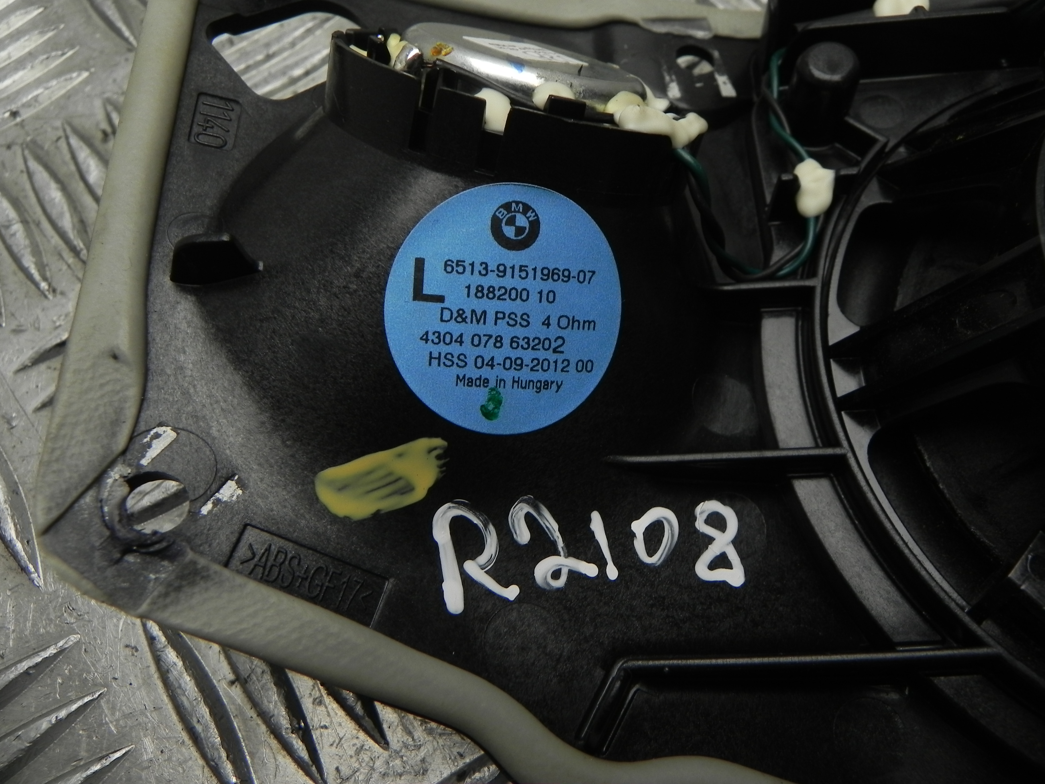 BMW 7 Series F01/F02 (2008-2015) Front Left Door Loudspeaker 9151969 23559404