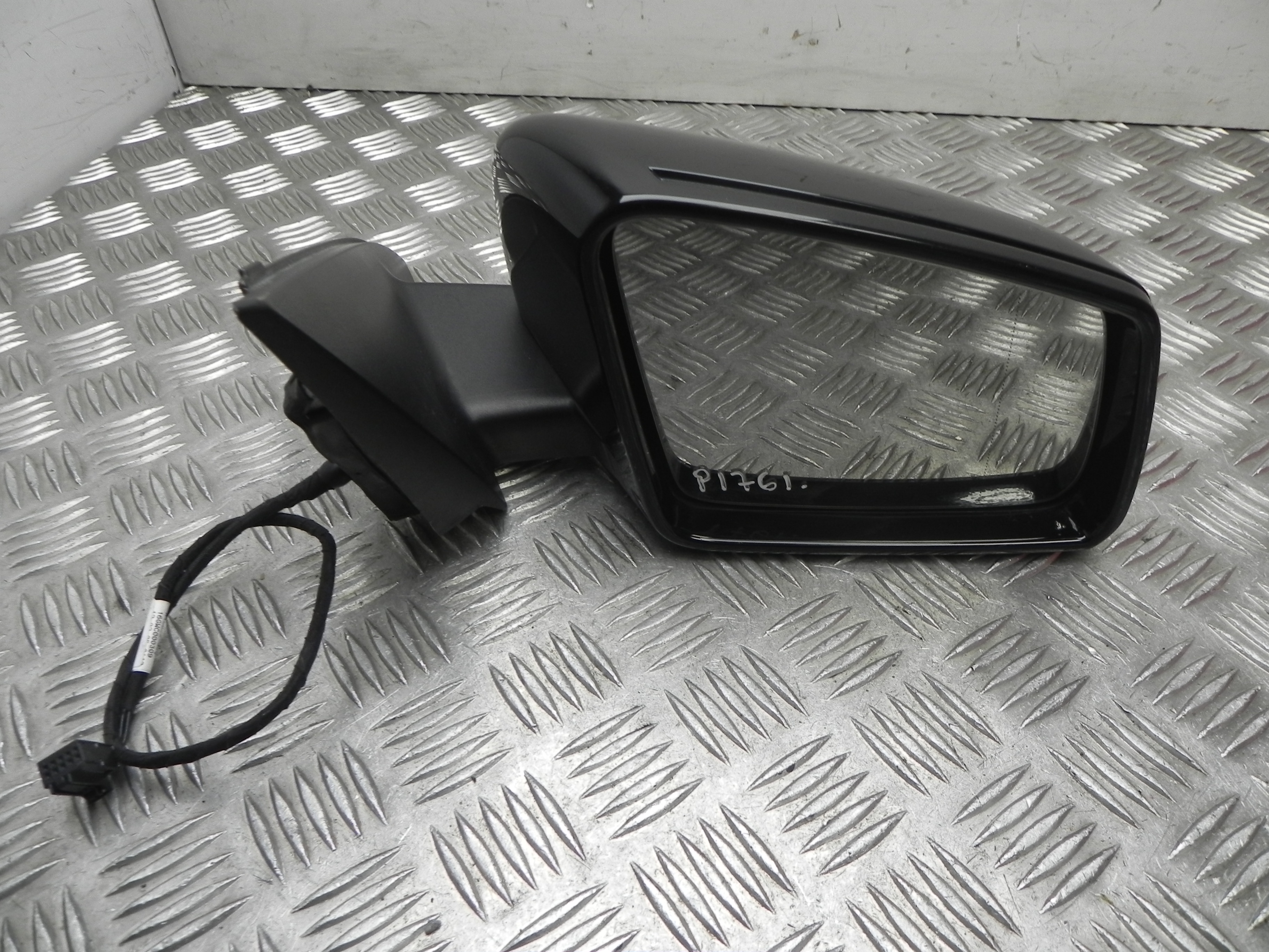 MERCEDES-BENZ GLA-Class X156 (2013-2020) Priekinių dešinių durų veidrodis A1568100216 23476785